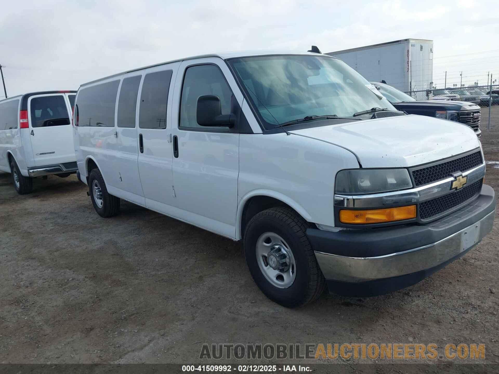 1GAZGPFG8L1209896 CHEVROLET EXPRESS PASSENGER 2020