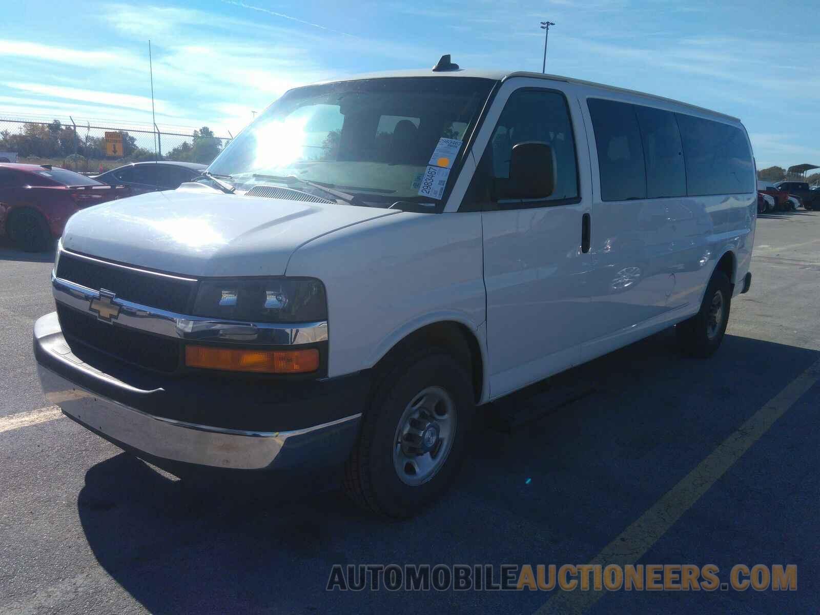 1GAZGPFG9J1245271 Chevrolet Express Passenger 2018