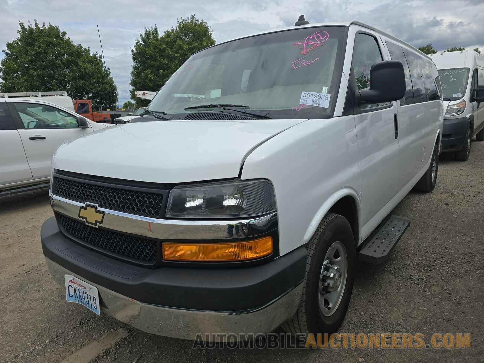 1GAZGPFGXJ1259888 Chevrolet Express 2018