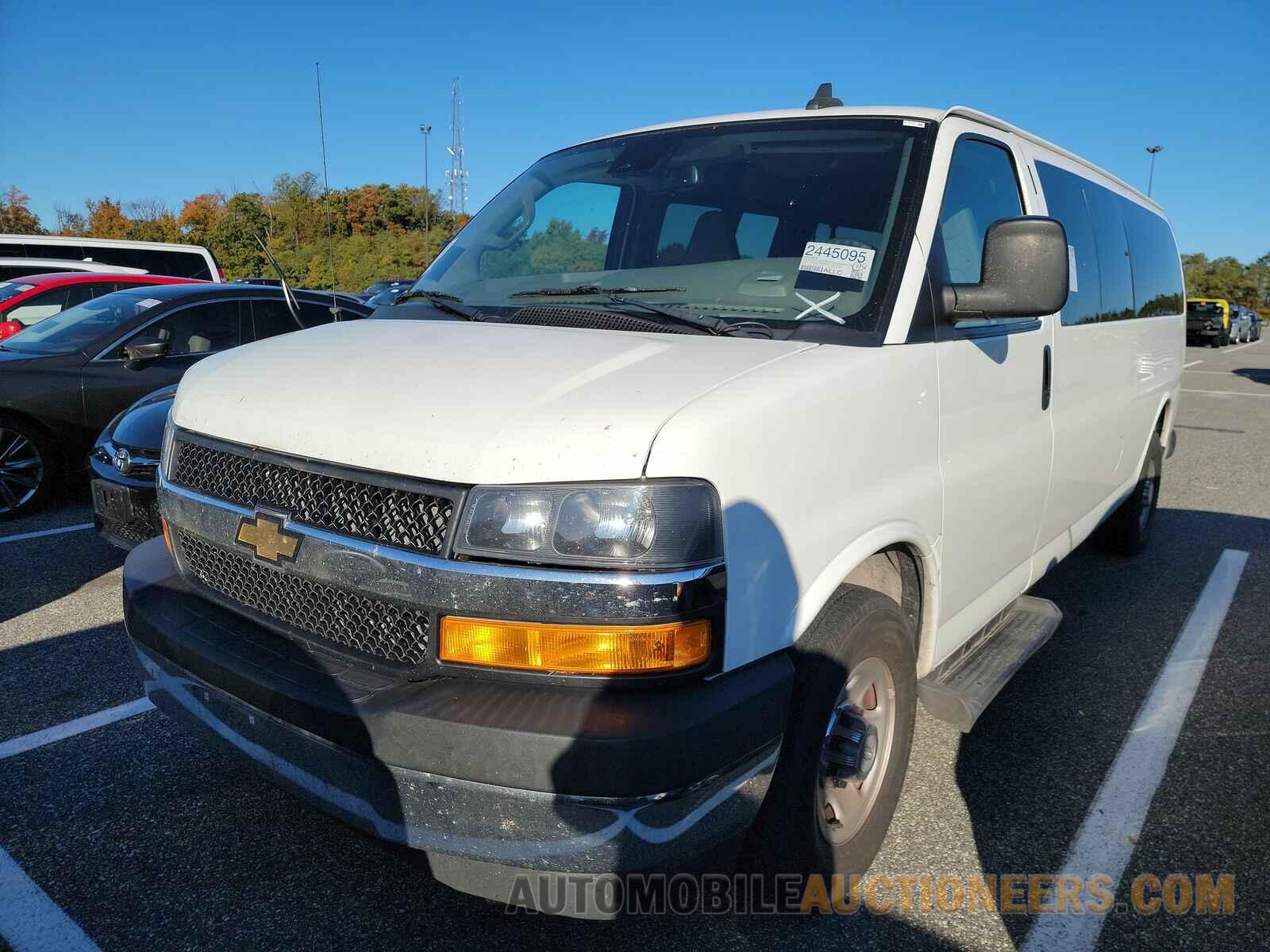 1GAZGPFGXK1270763 Chevrolet Express Passenger 2019