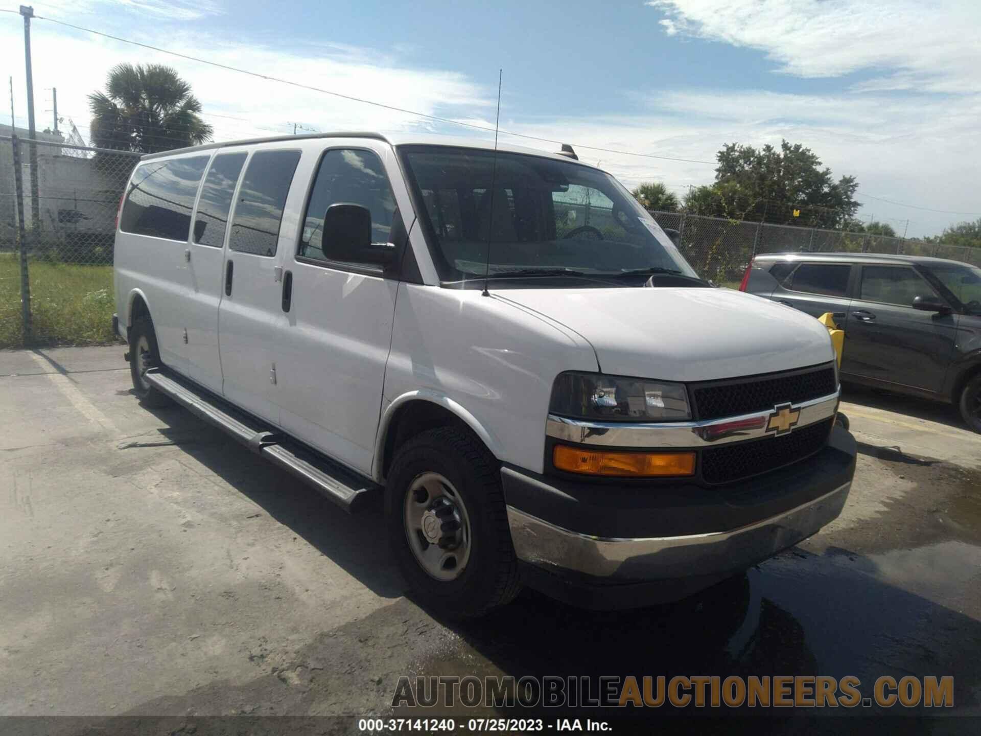 1GAZGPFGXL1209026 CHEVROLET EXPRESS PASSENGER 2020