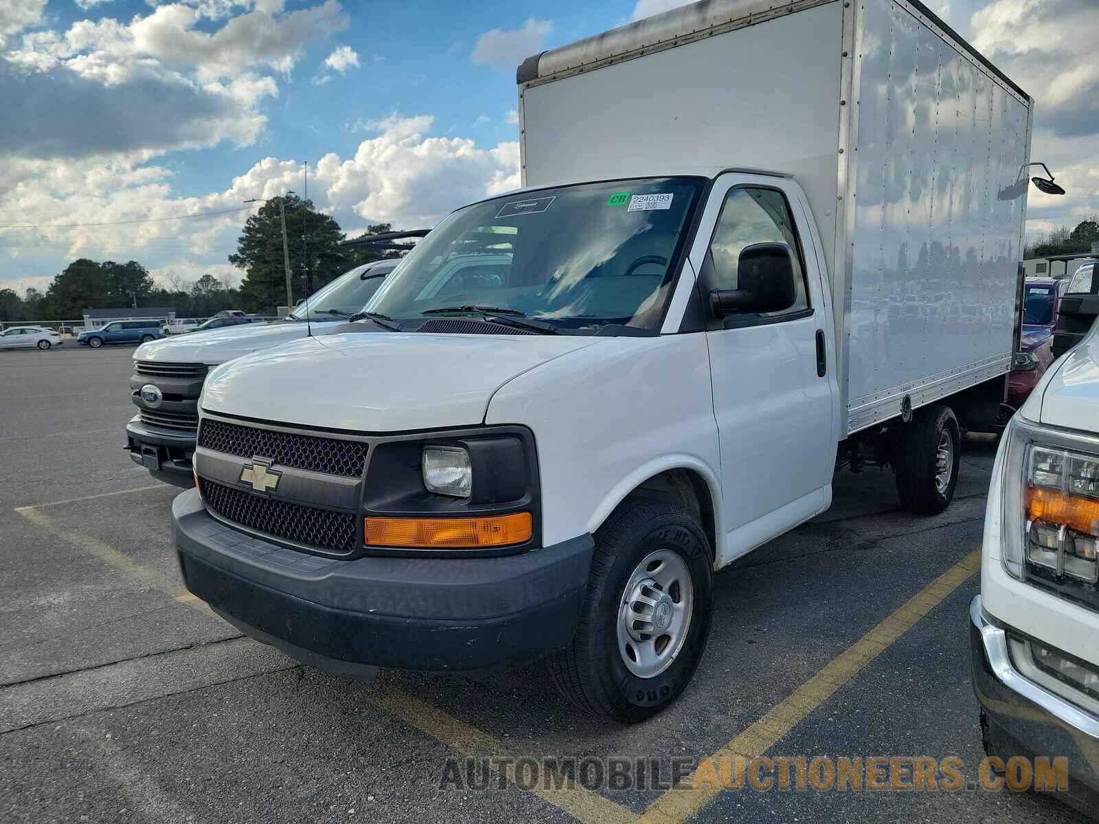 1GB0GRFF1G1255745 Chevrolet Express 2016