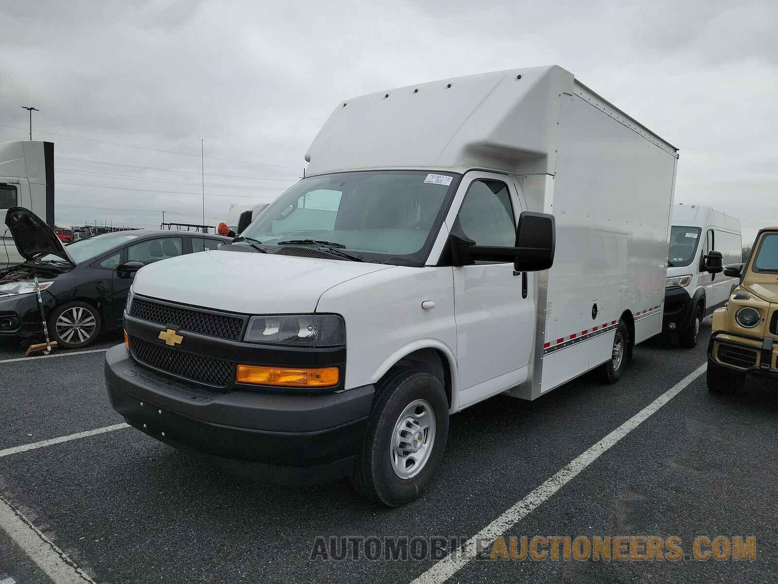 1GB0GSF72P1186080 Chevrolet Express Commercial Cutaway 2023