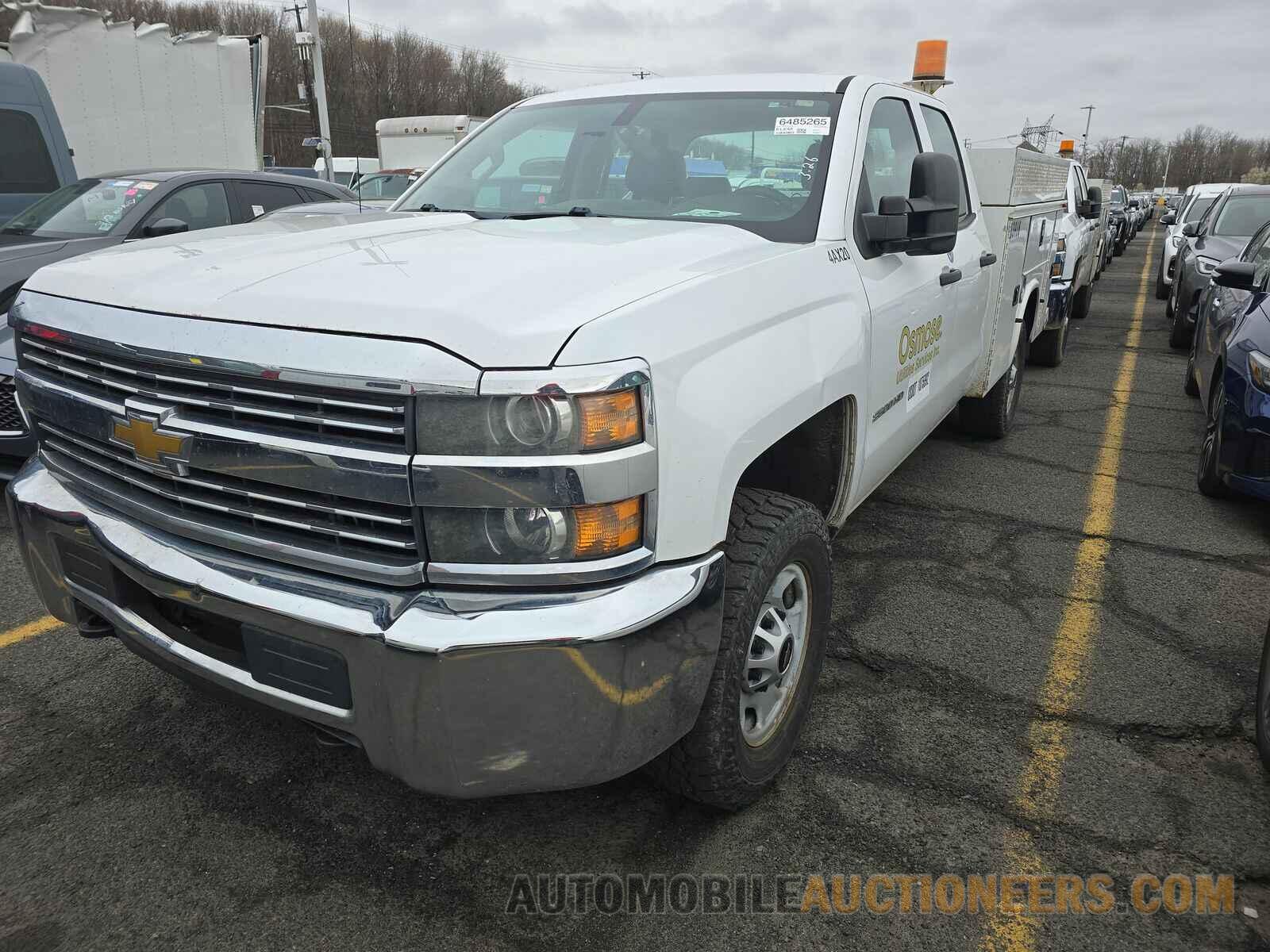 1GB2KUEG7FZ127224 Chevrolet Silverado 2500HD 2015