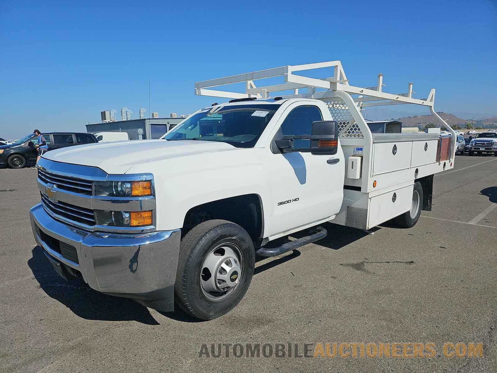 1GB3CYCG0HF154023 Chevrolet Silverado 3500HD 2017