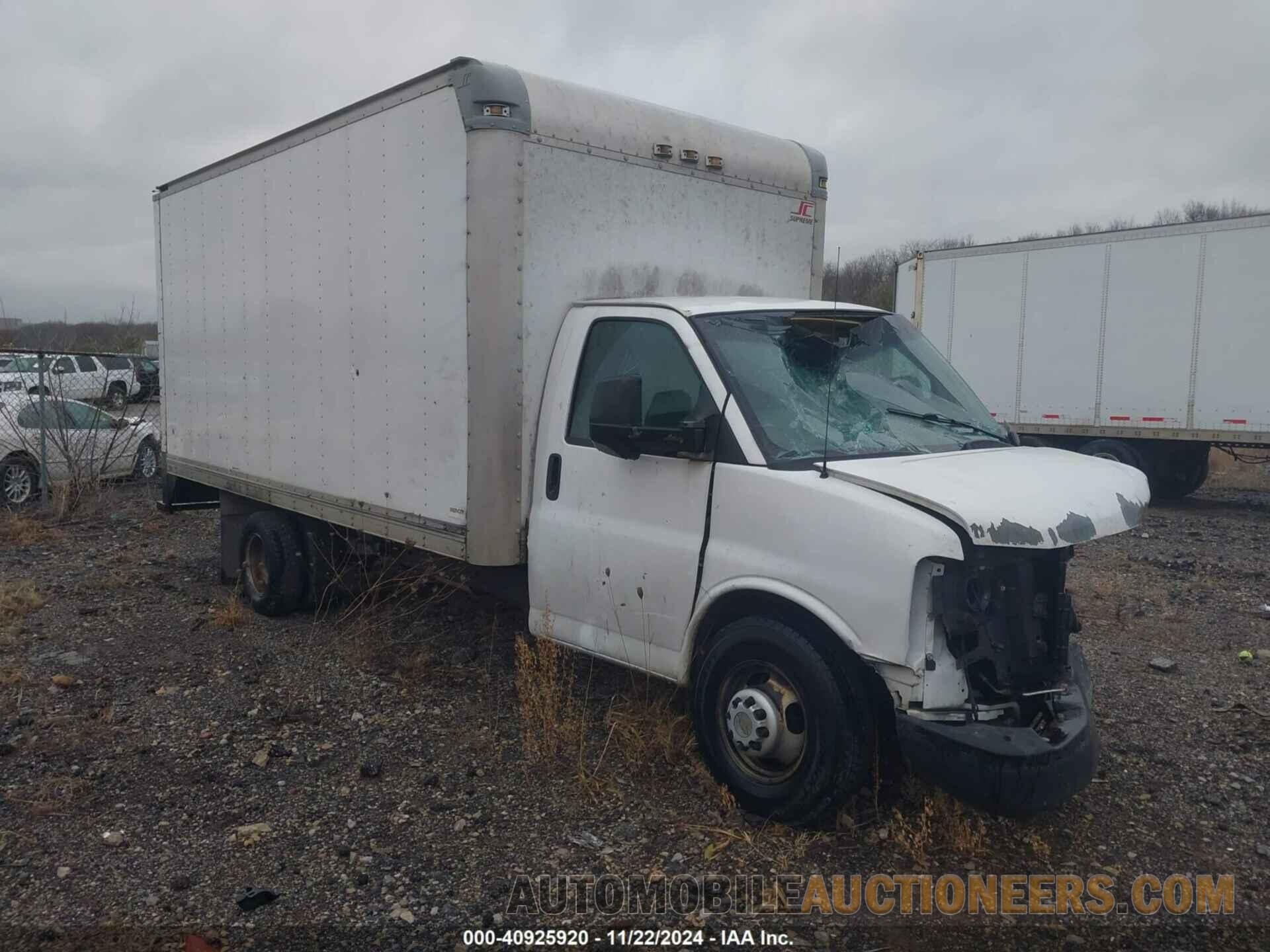 1GB3G4BG3B1145657 CHEVROLET EXPRESS CUTAWAY 2011