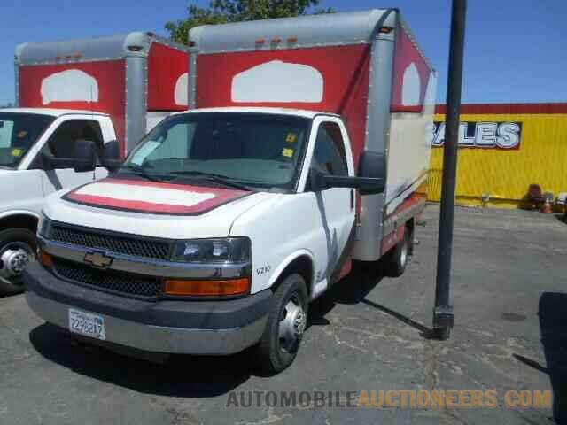 1GB3GRCG9G1315281 Chevrolet Express 2016