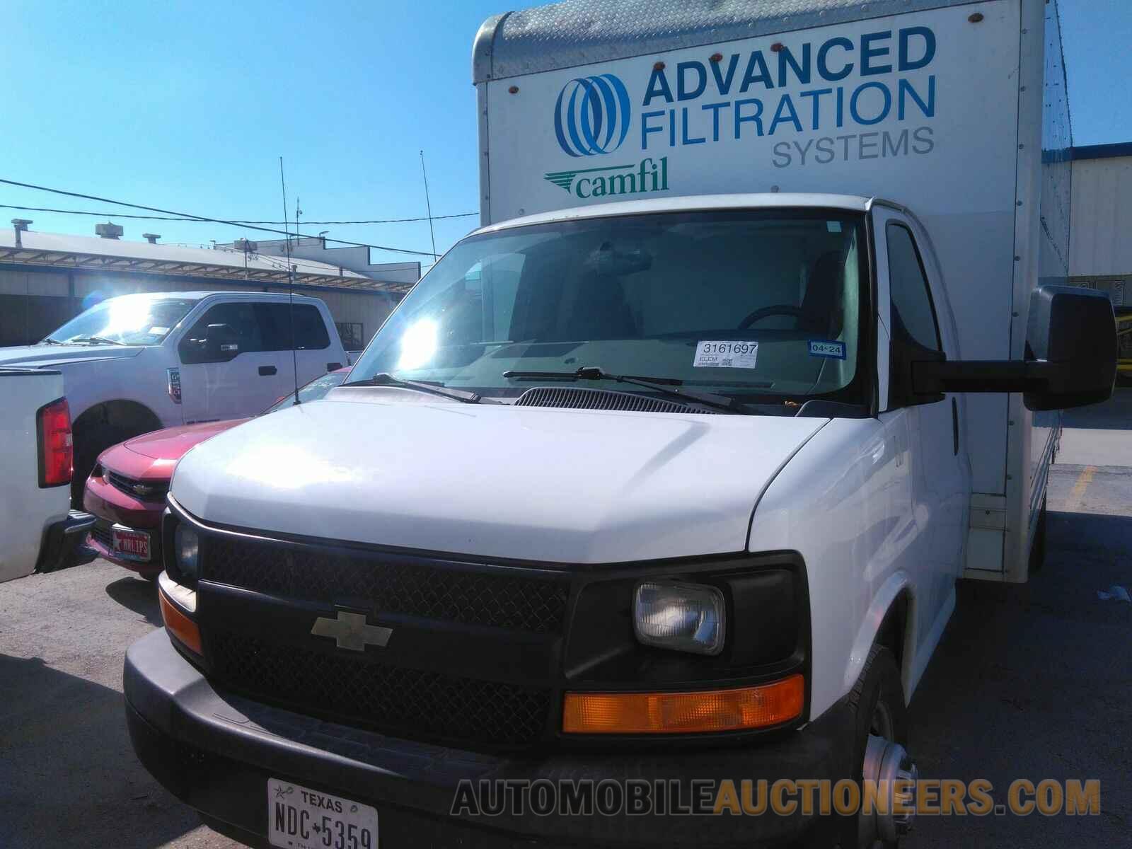 1GB3GTCGXG1289206 Chevrolet Express Commercial Cutaway 2016