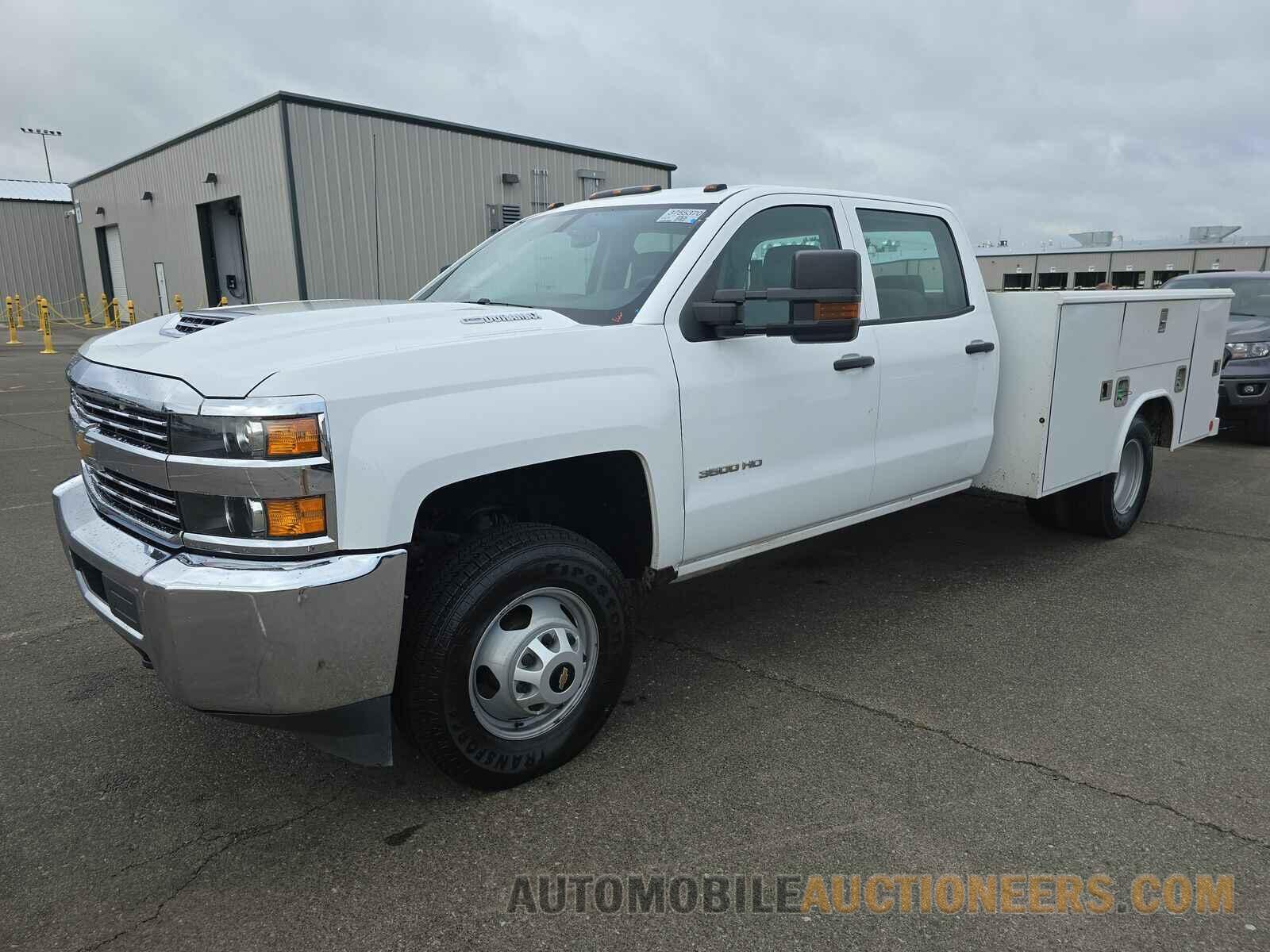 1GB4CYCY7HF215574 Chevrolet Silverado 3500HD 2017