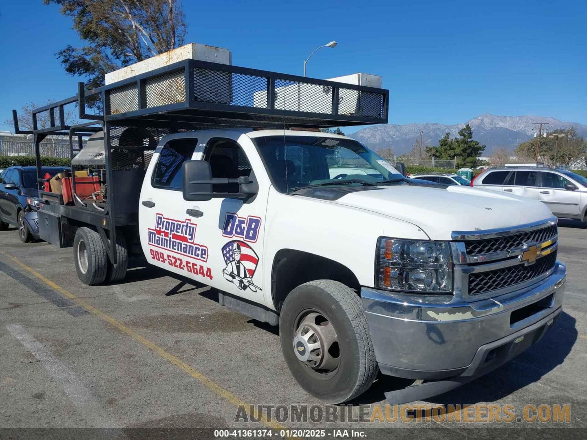 1GB4CZC82DF114121 CHEVROLET SILVERADO 3500HD CHASSIS 2013