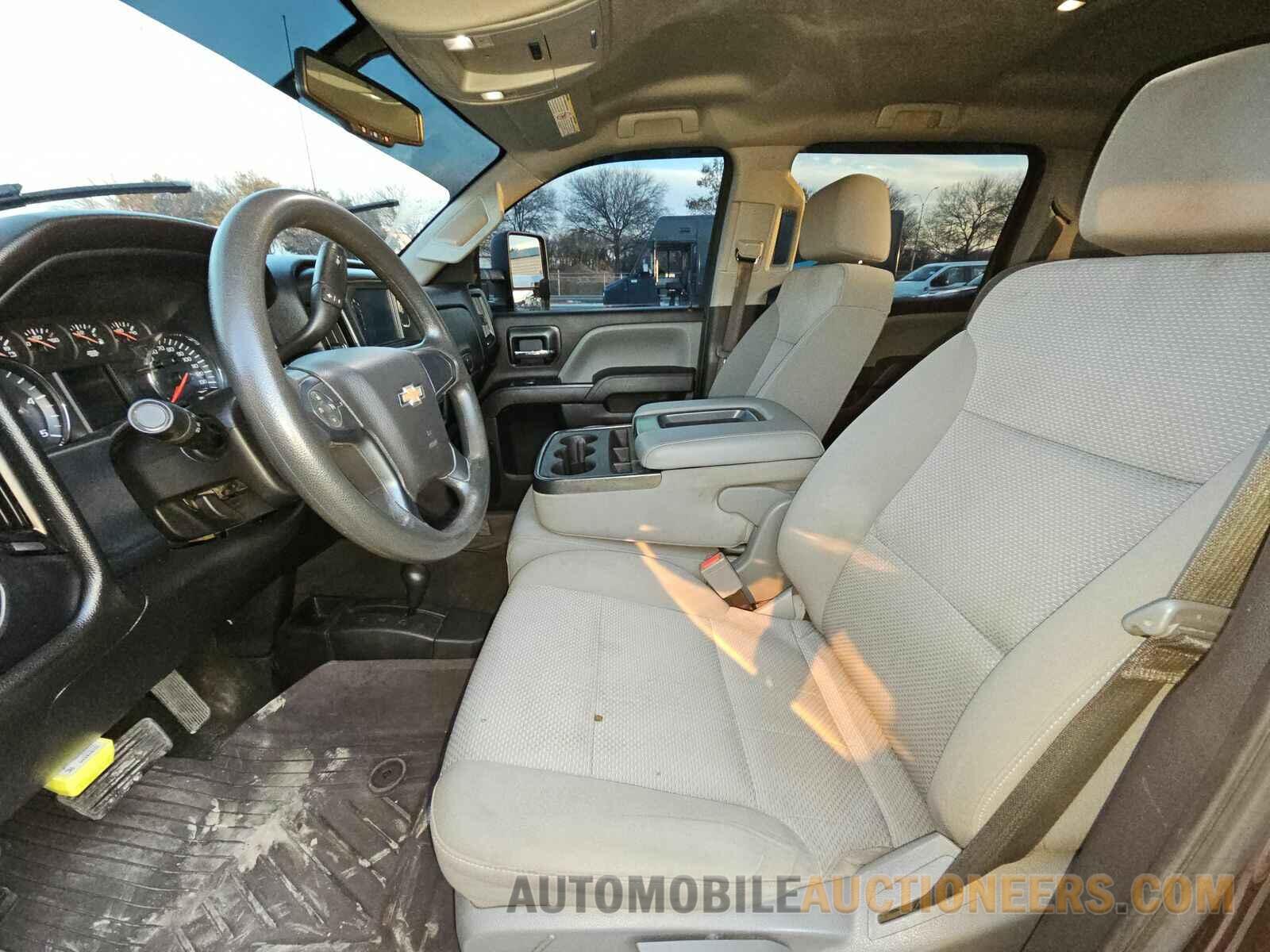 1GC1KUEY1JF233663 Chevrolet Silverado 2500HD 2018