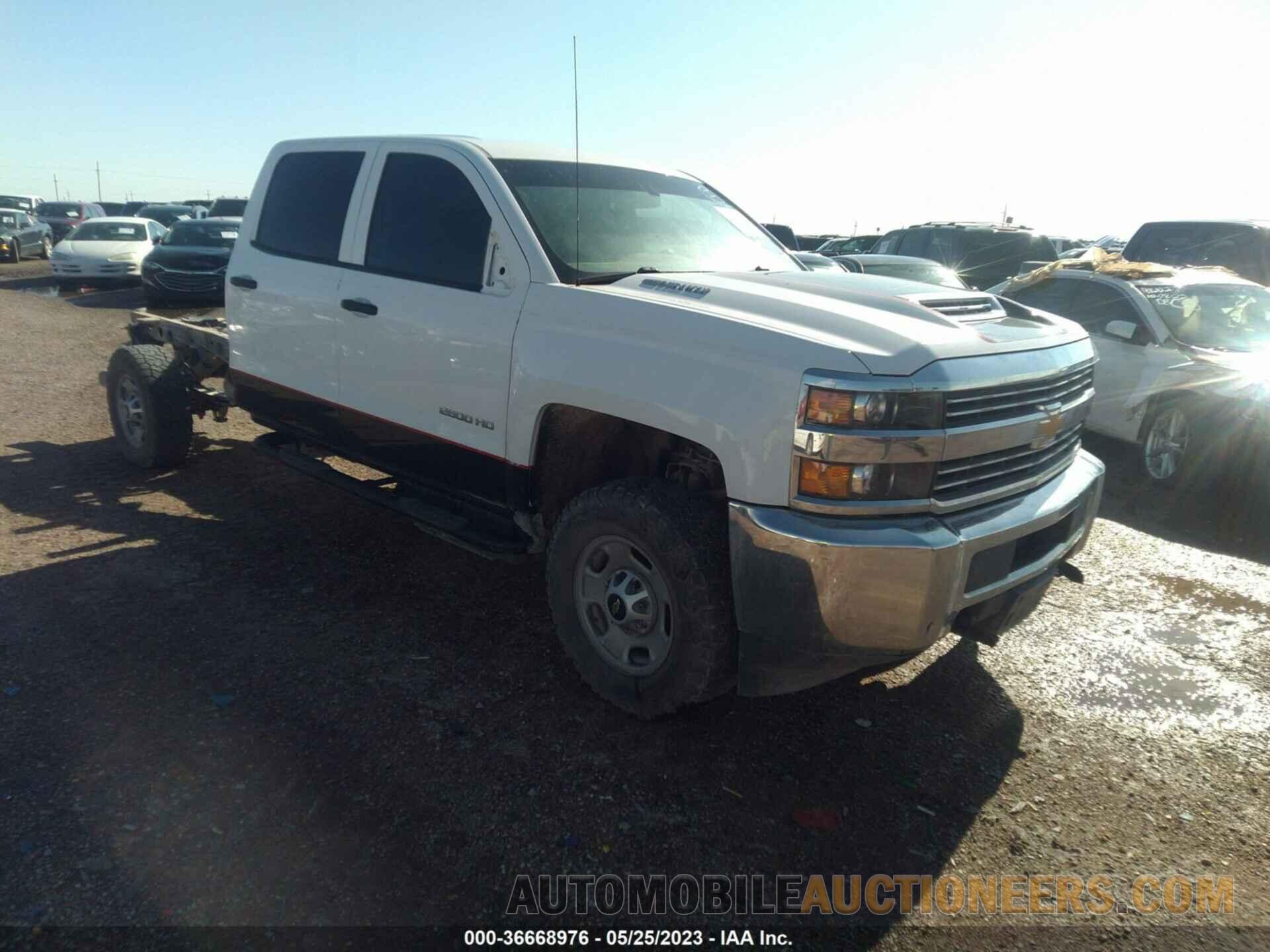 1GC1KUEY6JF262849 CHEVROLET SILVERADO 2500HD 2018