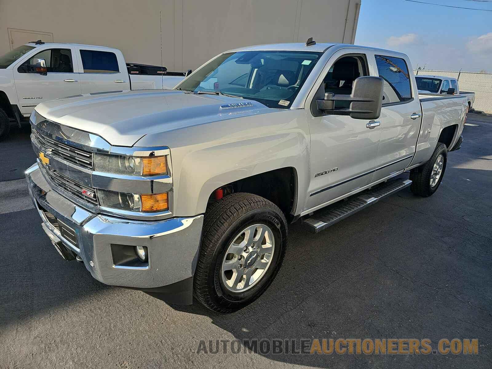 1GC1KWE8XFF133418 Chevrolet Silverado 2500HD 2015