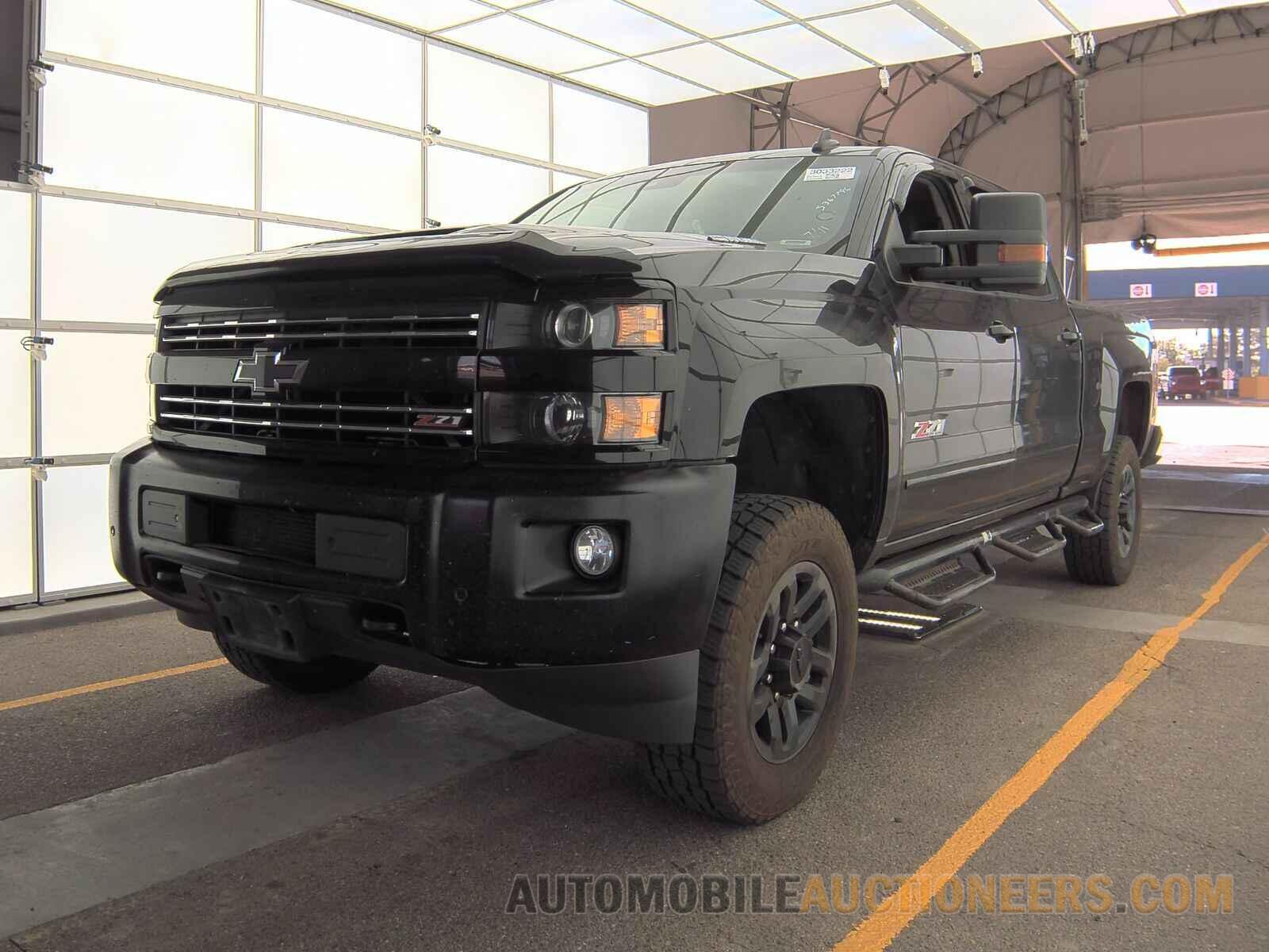 1GC1KWEY2JF259572 Chevrolet Silverado 2500HD 2018