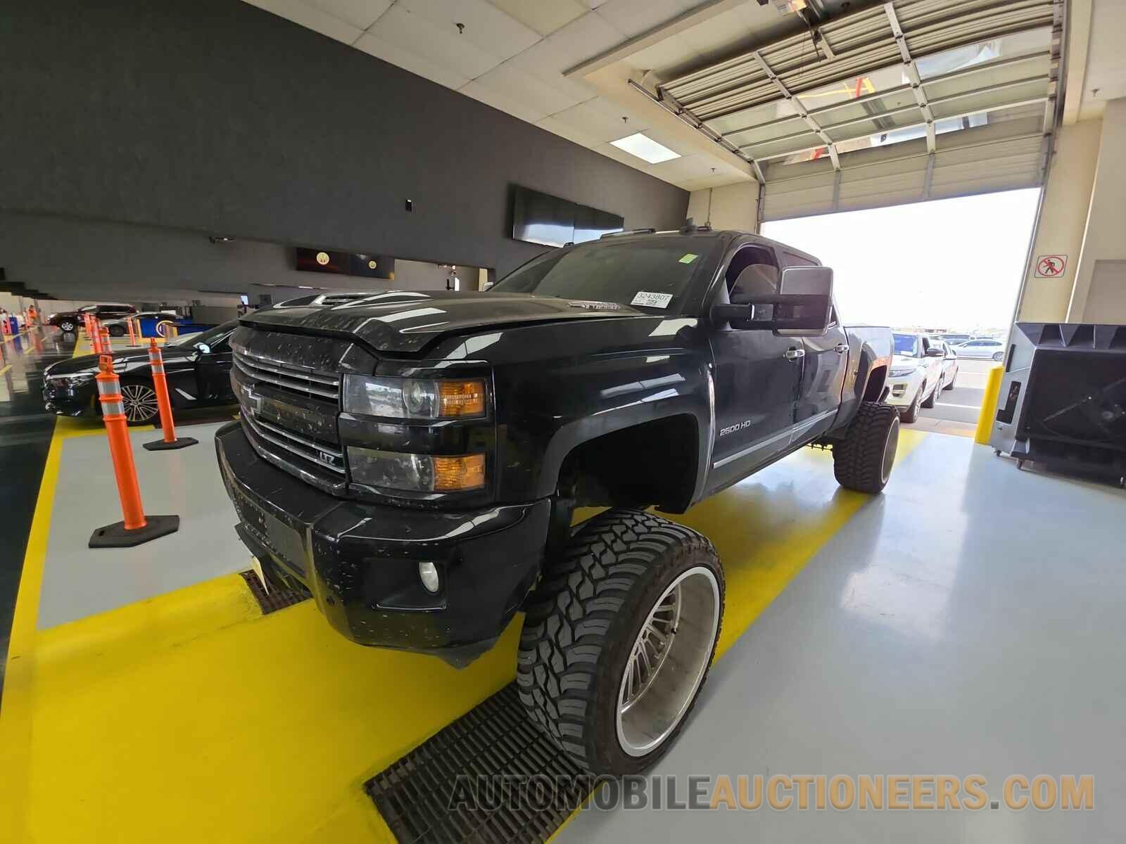 1GC1KWEY2JF288294 Chevrolet Silverado 2500HD 2018