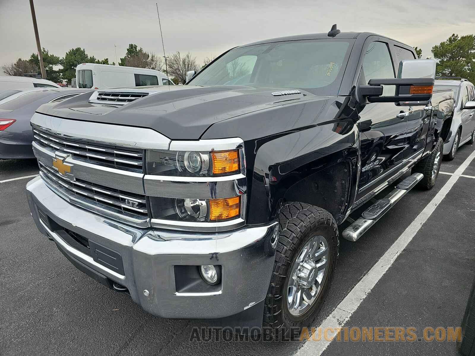 1GC1KWEY5JF284112 Chevrolet Silverado 2500HD 2018