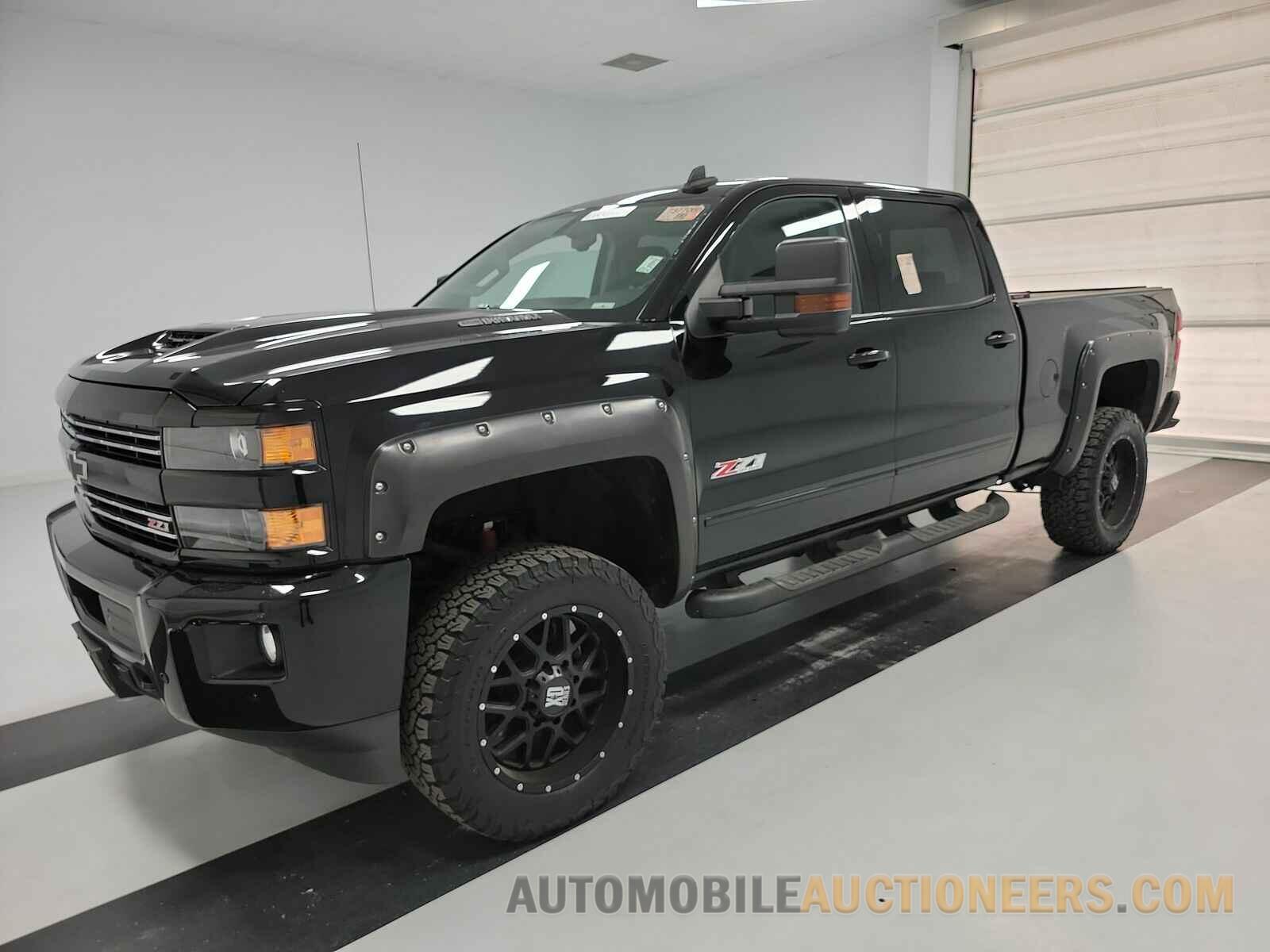 1GC1KWEY7HF142435 Chevrolet Silverado 2500HD 2017