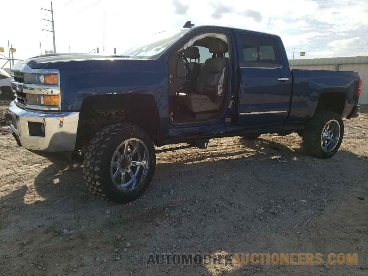 1GC1KWEYXJF142645 CHEVROLET ALL Models 2018