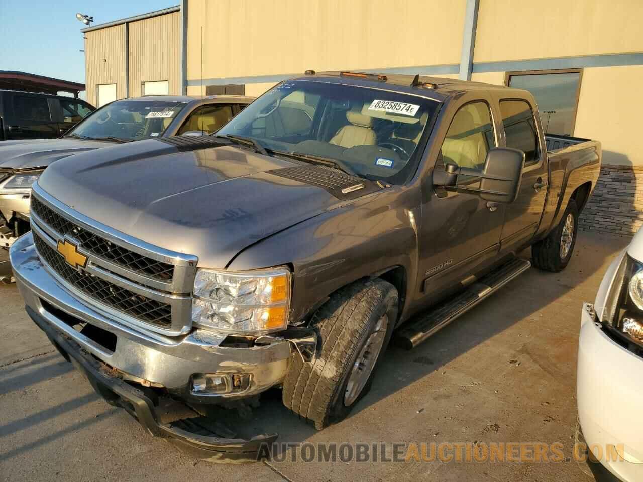 1GC1KXC80EF118465 CHEVROLET ALL Models 2014