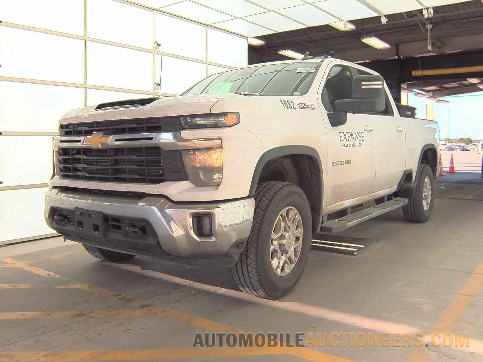 1GC1YNEY1RF205961 Chevrolet Silverado 2500HD 2024