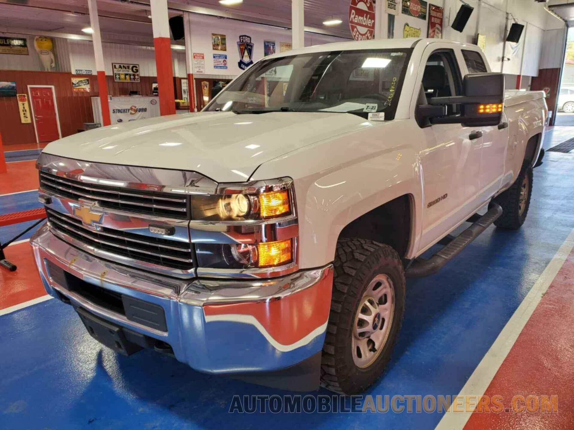 1GC2KUEG1JZ308906 CHEVROLET SILVERADO 2500HD 2018