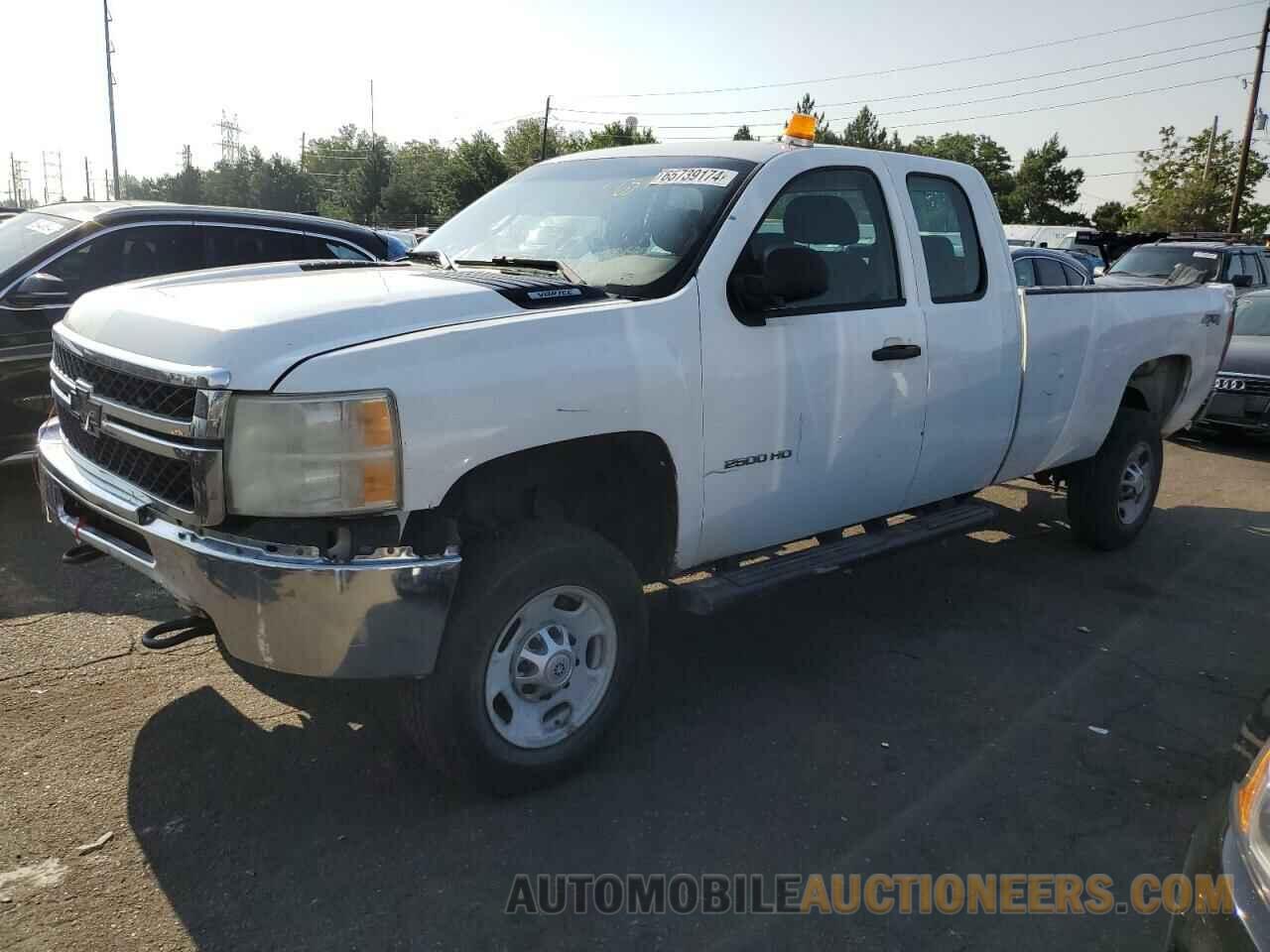 1GC2KVCG8BZ187351 CHEVROLET ALL Models 2011