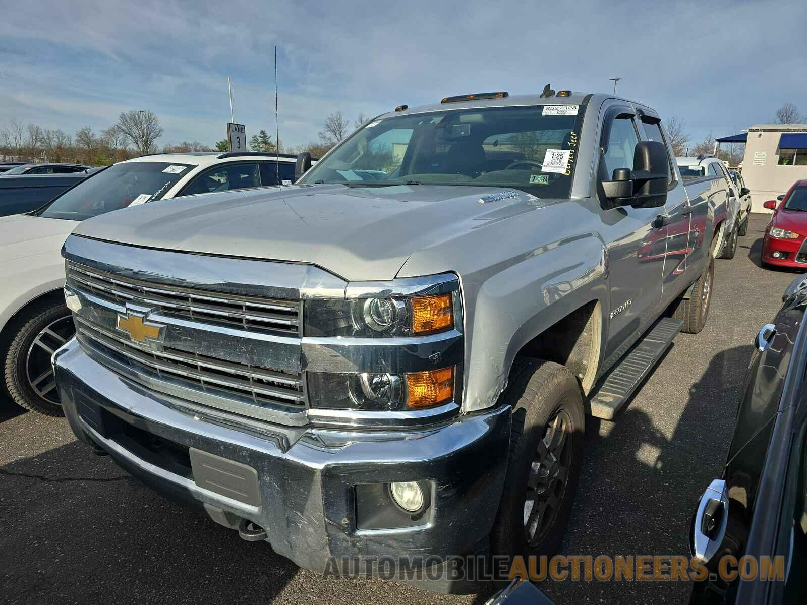 1GC2KVE80FZ102028 Chevrolet Silverado 2500HD 2015