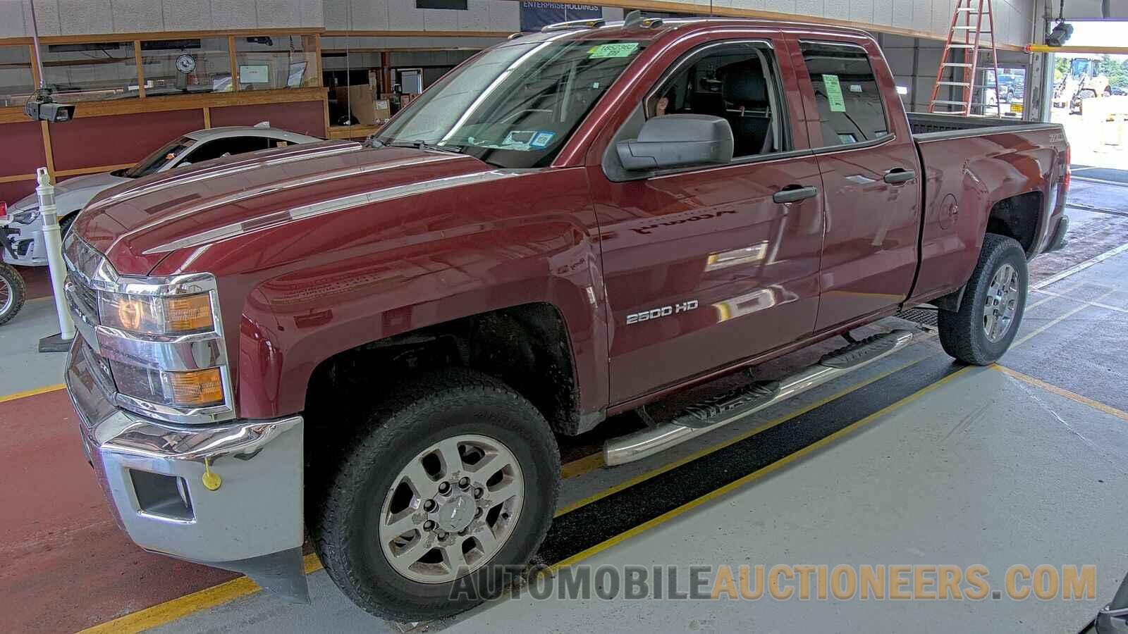 1GC2KVEG7FZ132621 Chevrolet Silverado 2500HD 2015