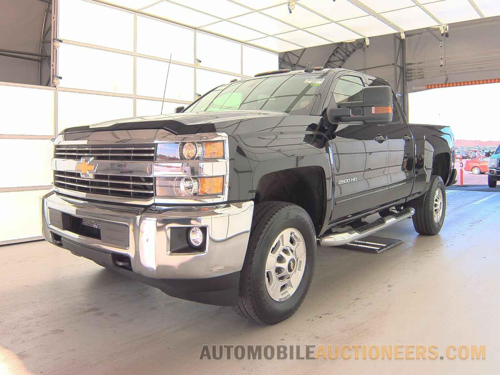 1GC2KVEG8JZ106845 Chevrolet Silverado 2500HD 2018