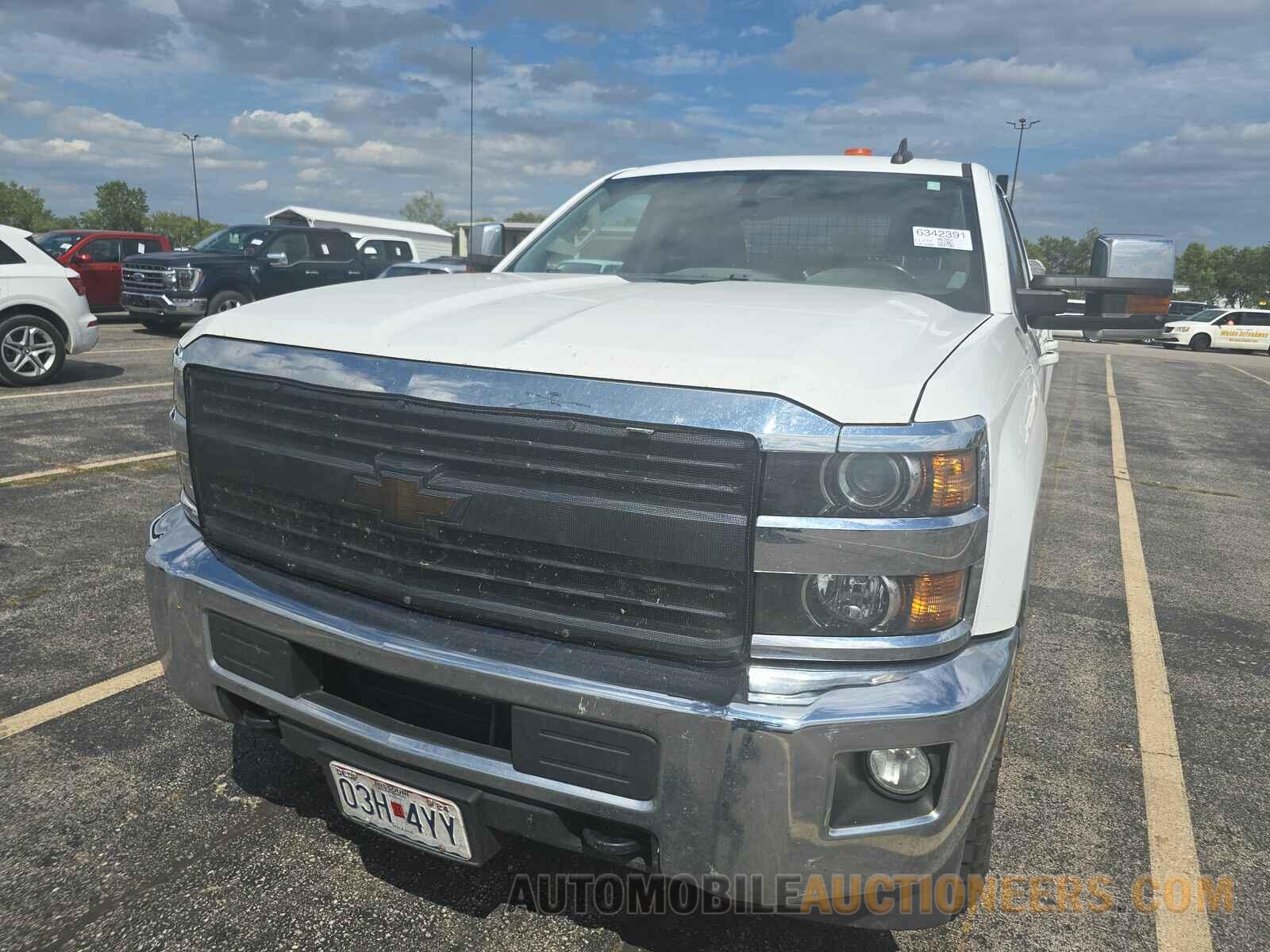 1GC2KVEGXJZ335737 Chevrolet Silverado 2500HD 2018