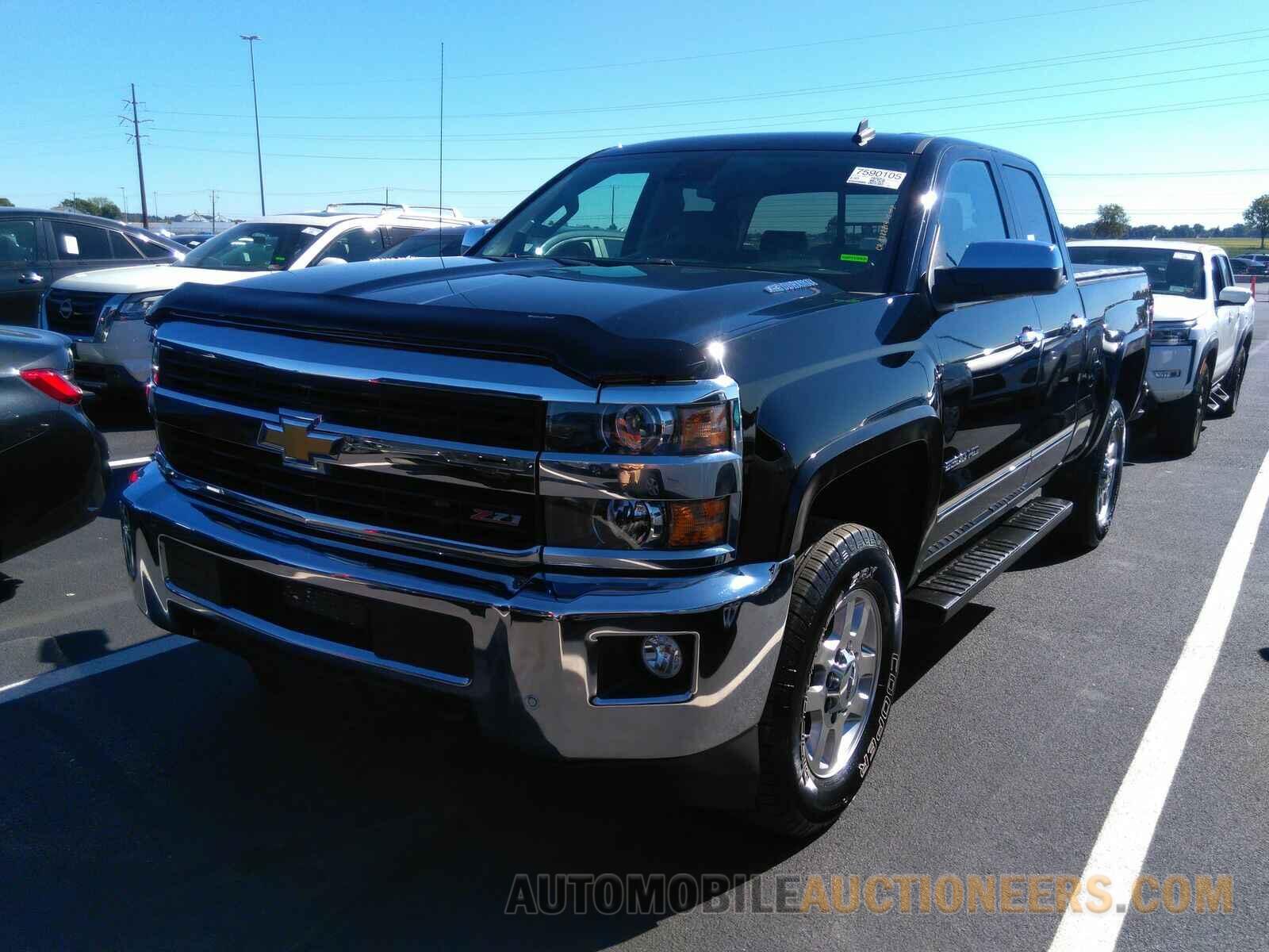 1GC2KWE86FZ133855 Chevrolet Silverado 2500HD 2015