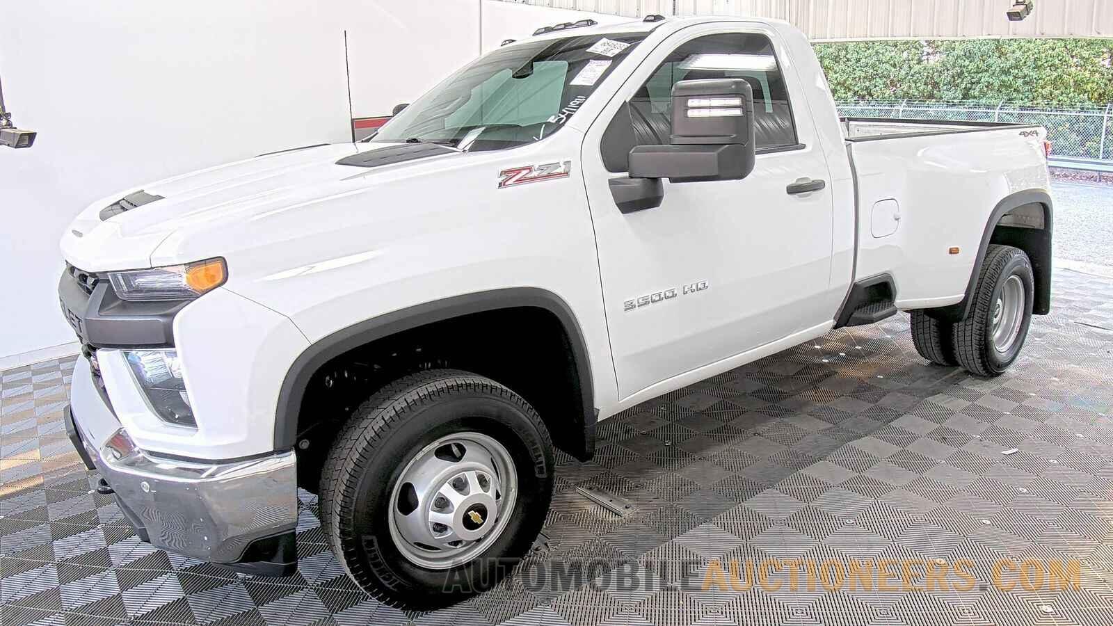 1GC3YSE79MF100401 Chevrolet Silverado 3500HD 2021