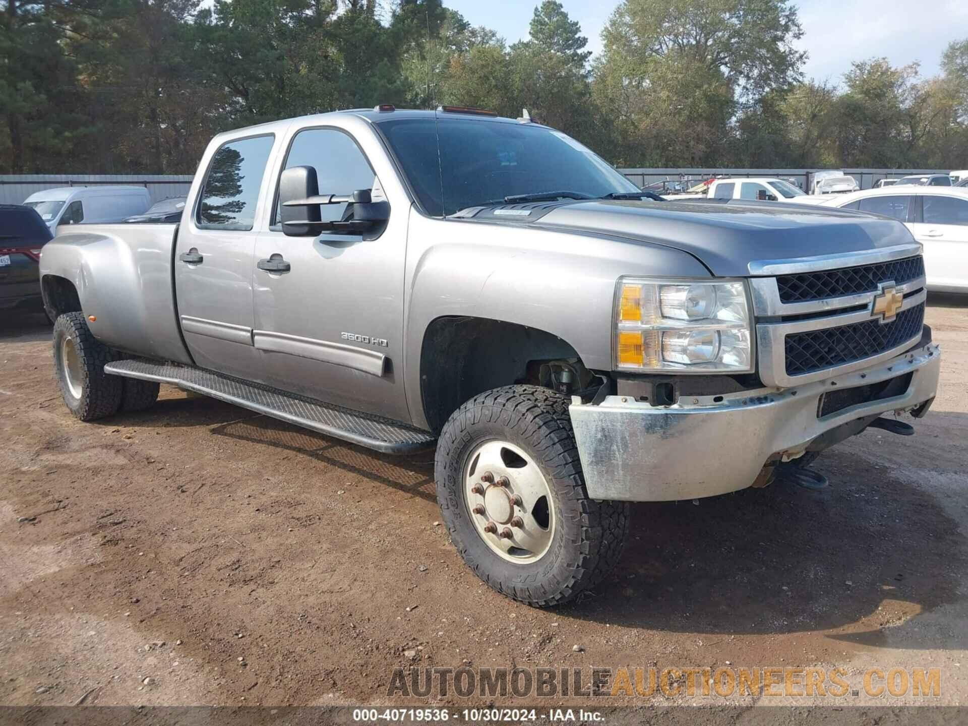 1GC4K0CG4DF122643 CHEVROLET SILVERADO 3500HD 2013