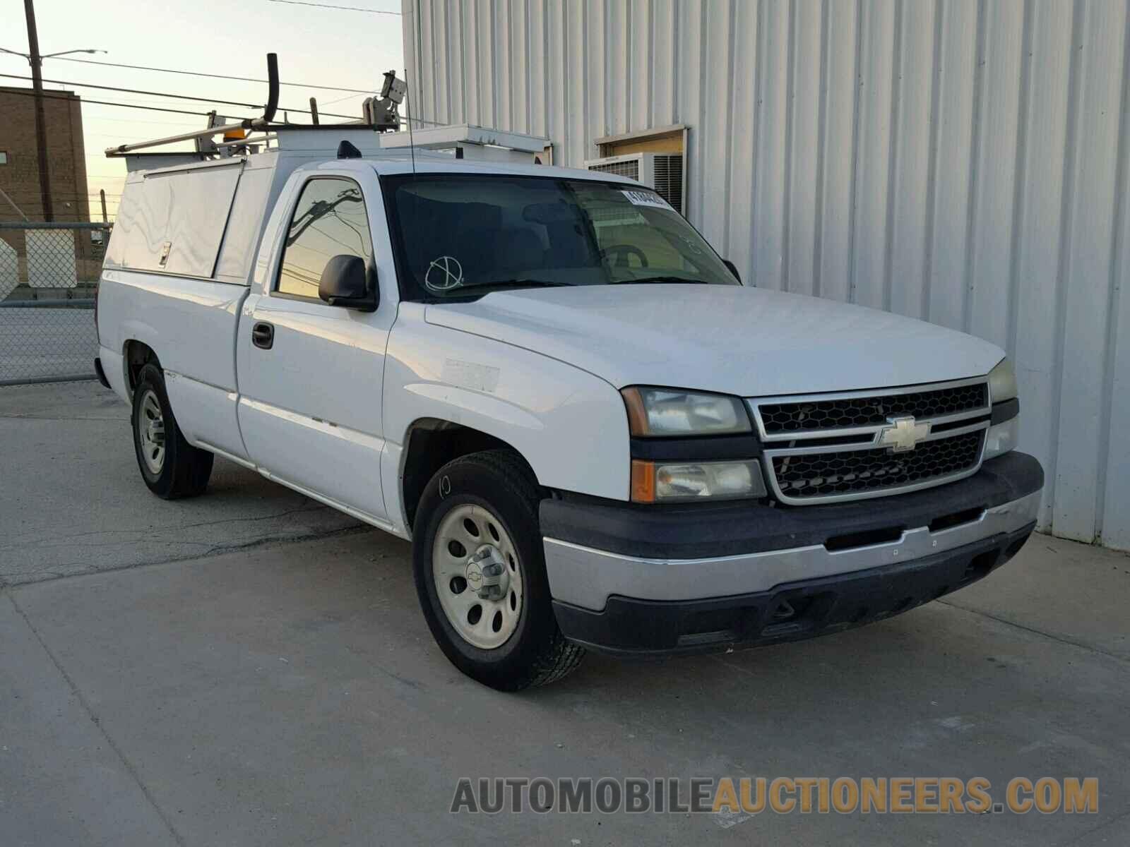 1GCEC14X17Z146942 CHEVROLET SILVERADO 2007