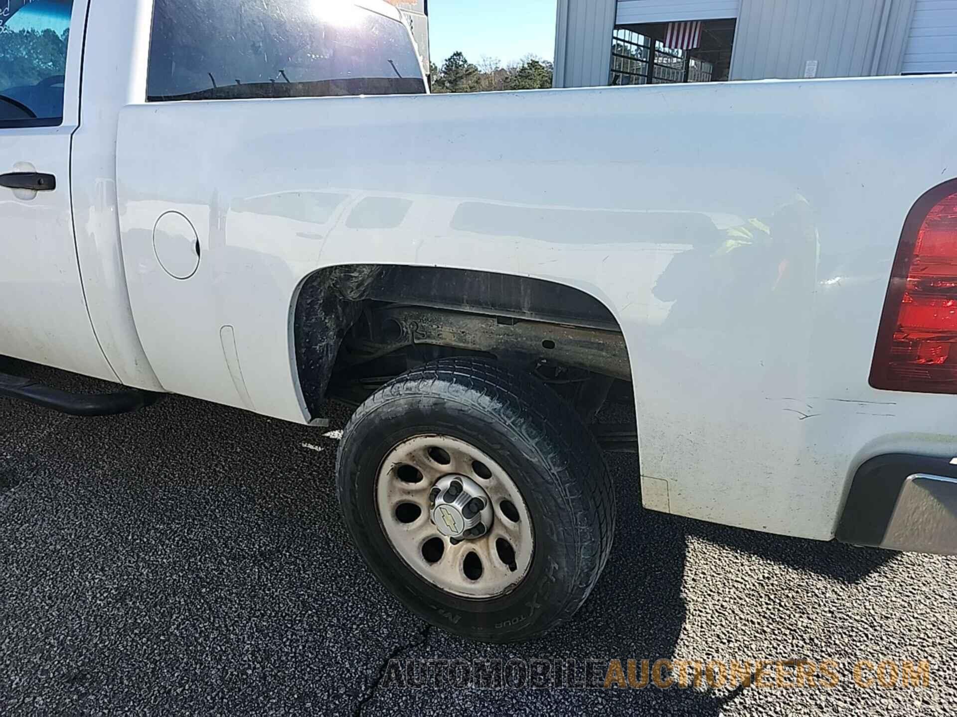 1GCNCPEX1DZ302880 CHEVROLET SILVERADO 2013