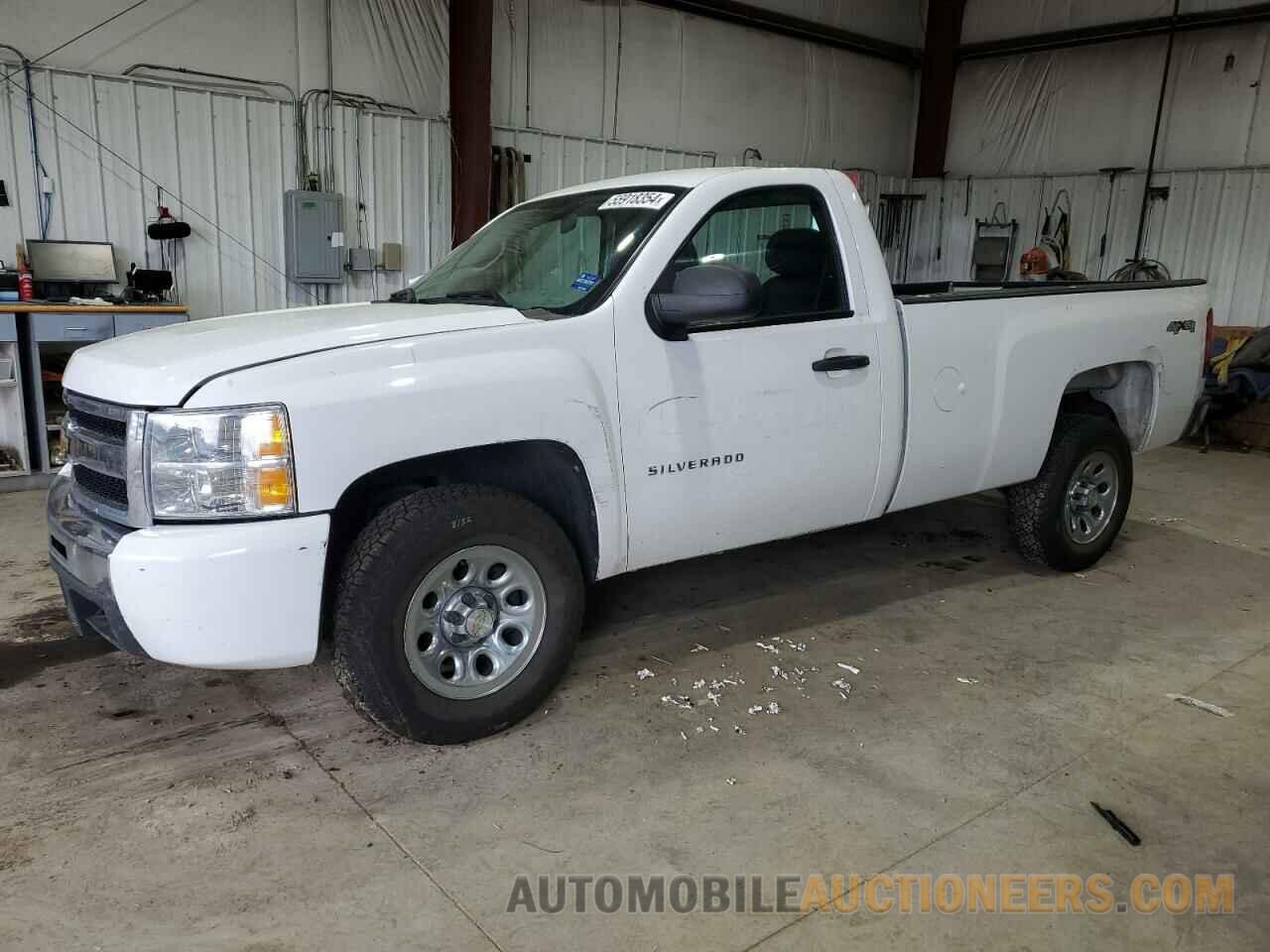 1GCNKPE02BZ461684 CHEVROLET ALL Models 2011