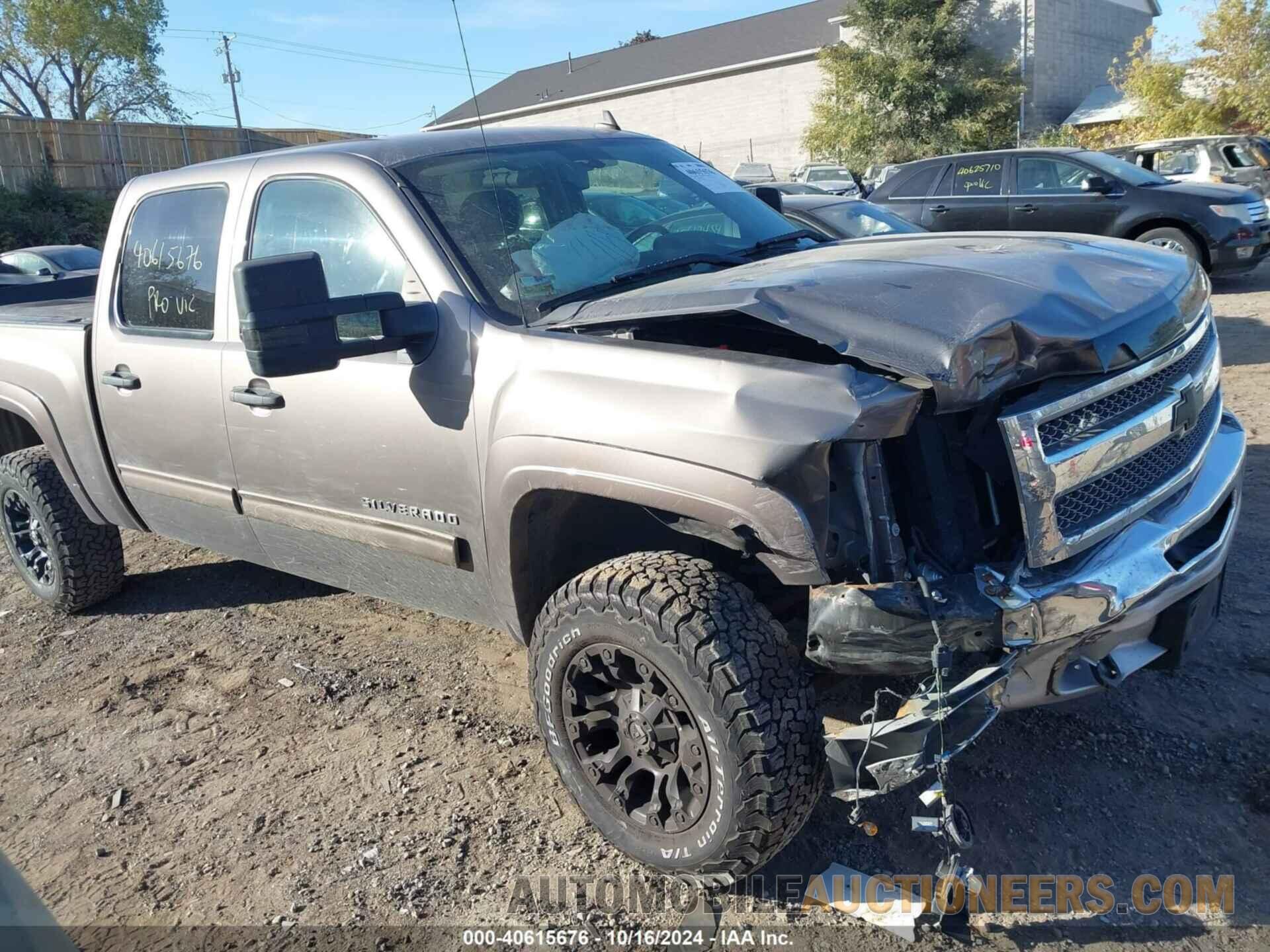 1GCPKSE77CF238987 CHEVROLET SILVERADO 1500 2012