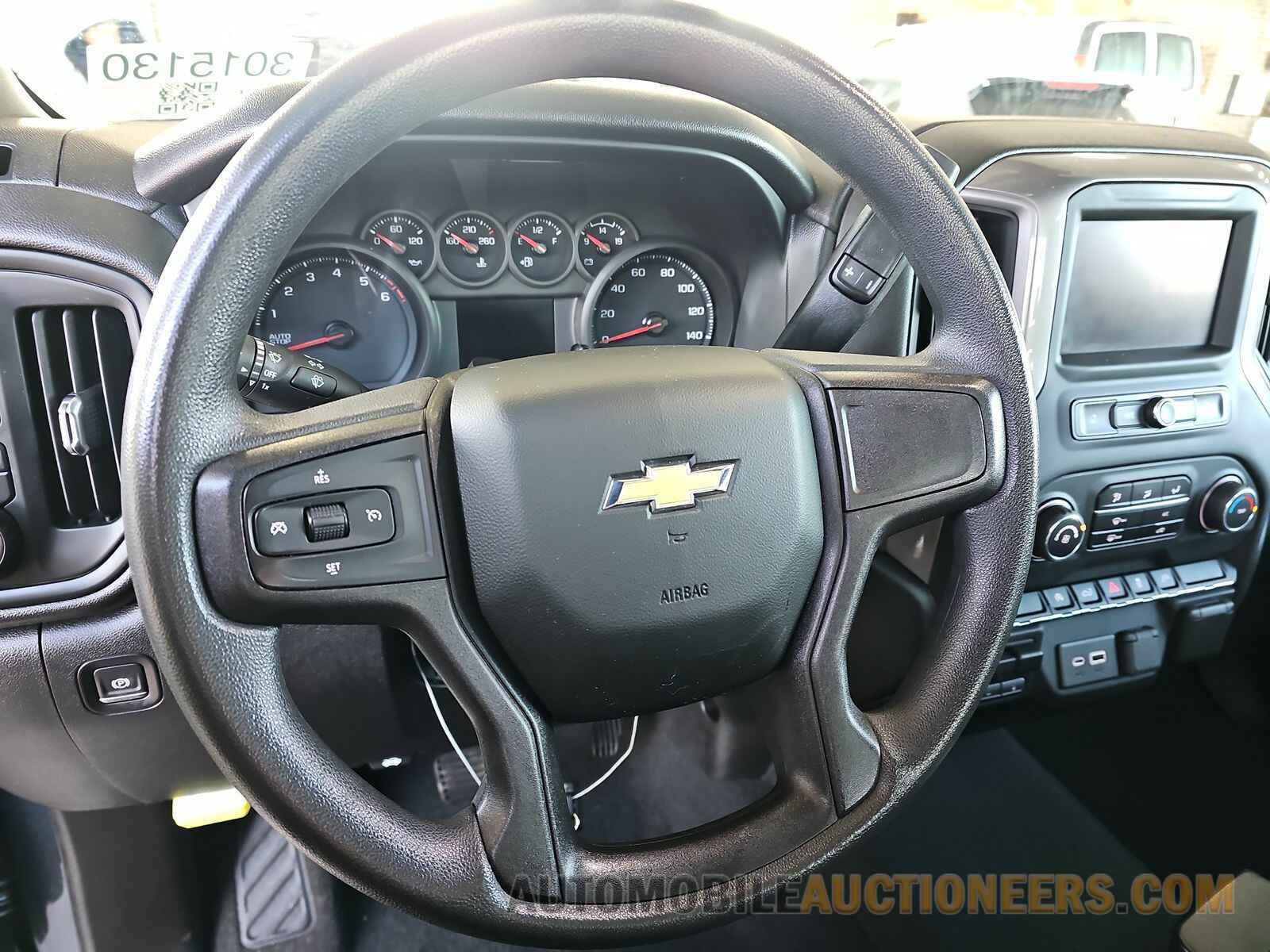 1GCPYBEK0MZ205753 Chevrolet Silverado 1500 2021