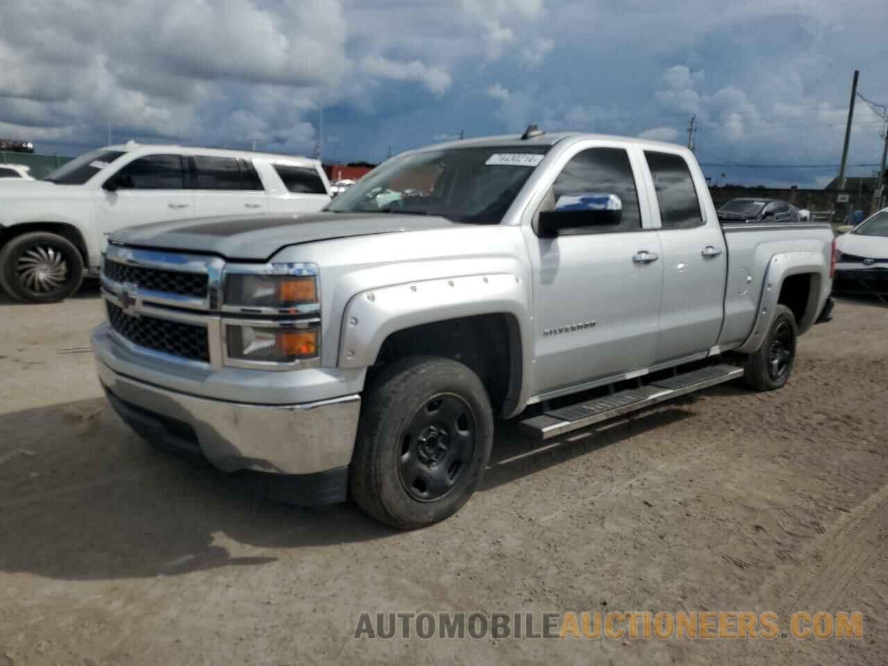 1GCRCPEC7FZ431823 CHEVROLET ALL Models 2015