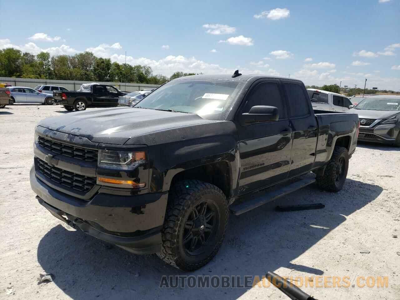 1GCRCPECXJZ214419 CHEVROLET ALL Models 2018