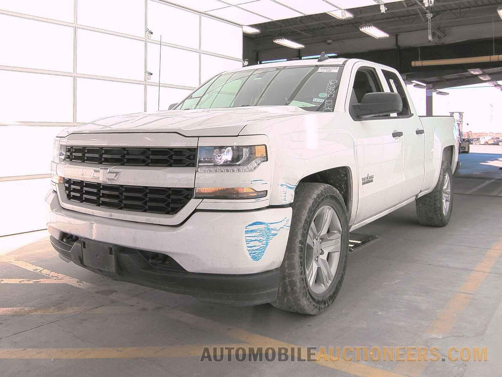 1GCRCPEH2JZ327275 Chevrolet Silverado 1500 2018