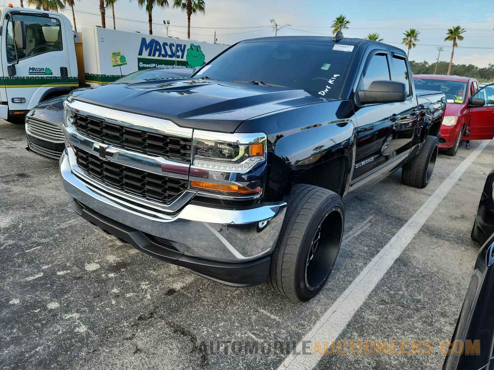 1GCRCREC0JZ297614 Chevrolet Silverado 1500 2018