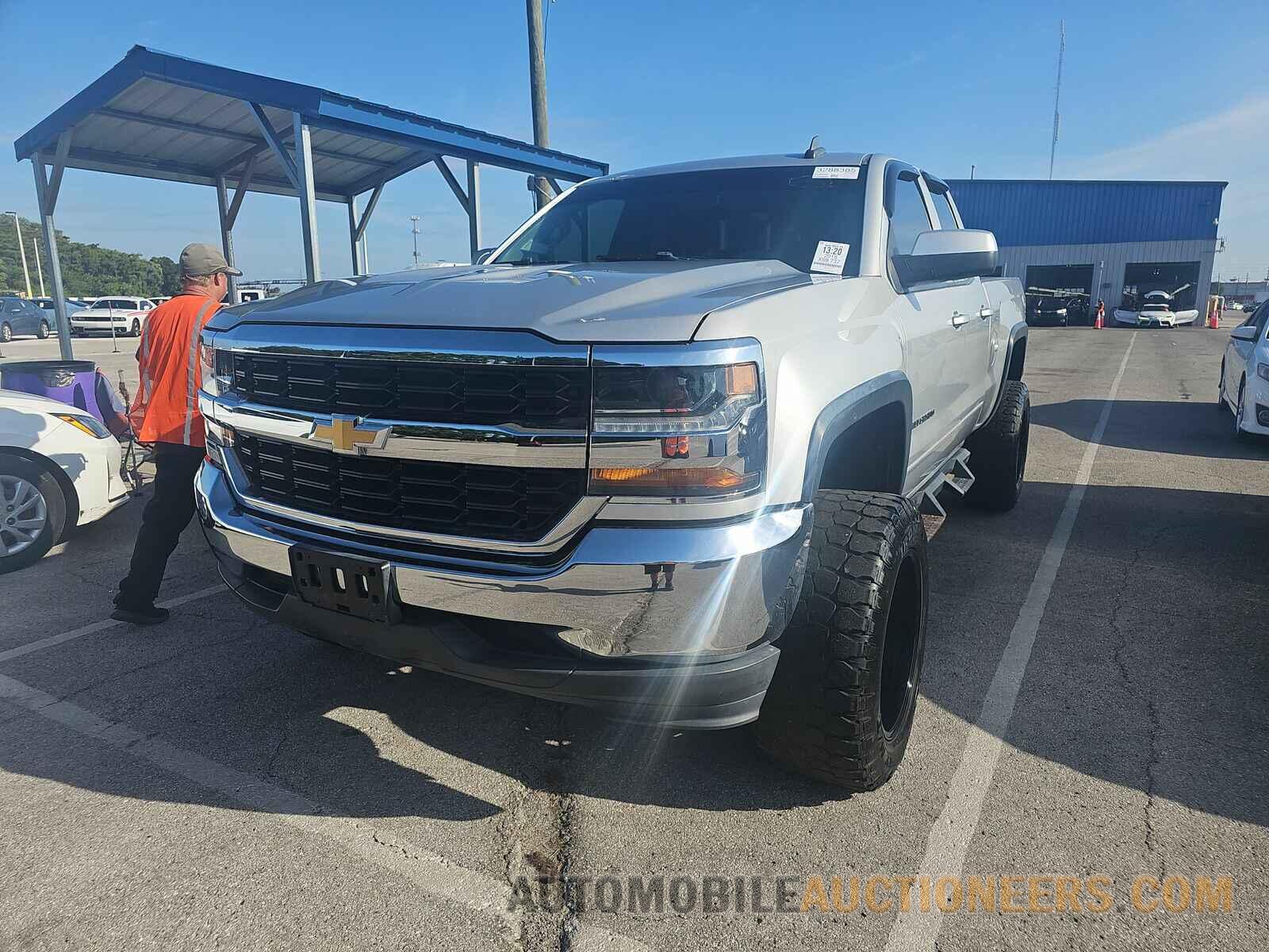 1GCRCREC2JZ152316 Chevrolet Silverado 1500 2018