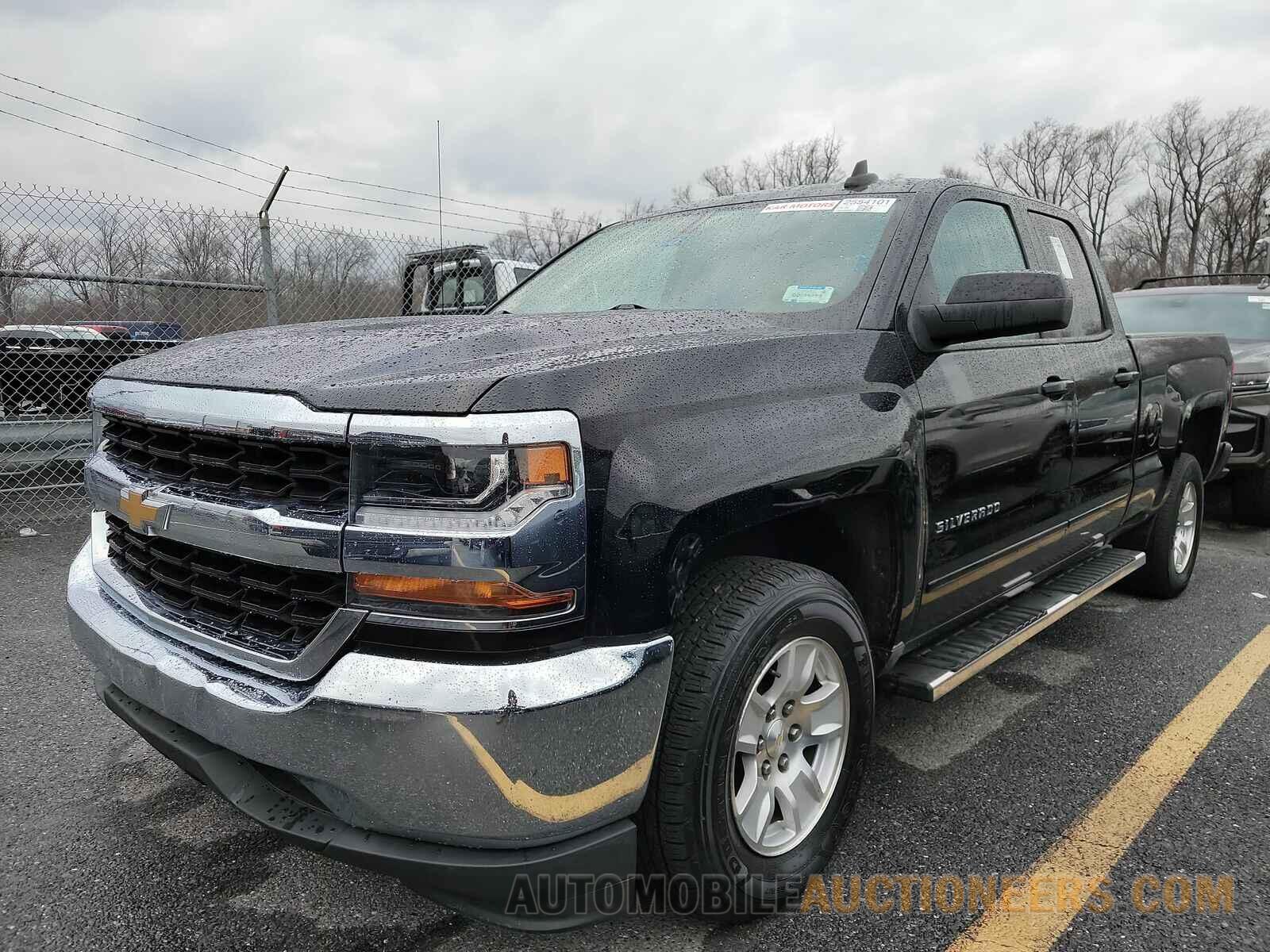 1GCRCREH8JZ340012 Chevrolet Silverado 1500 2018