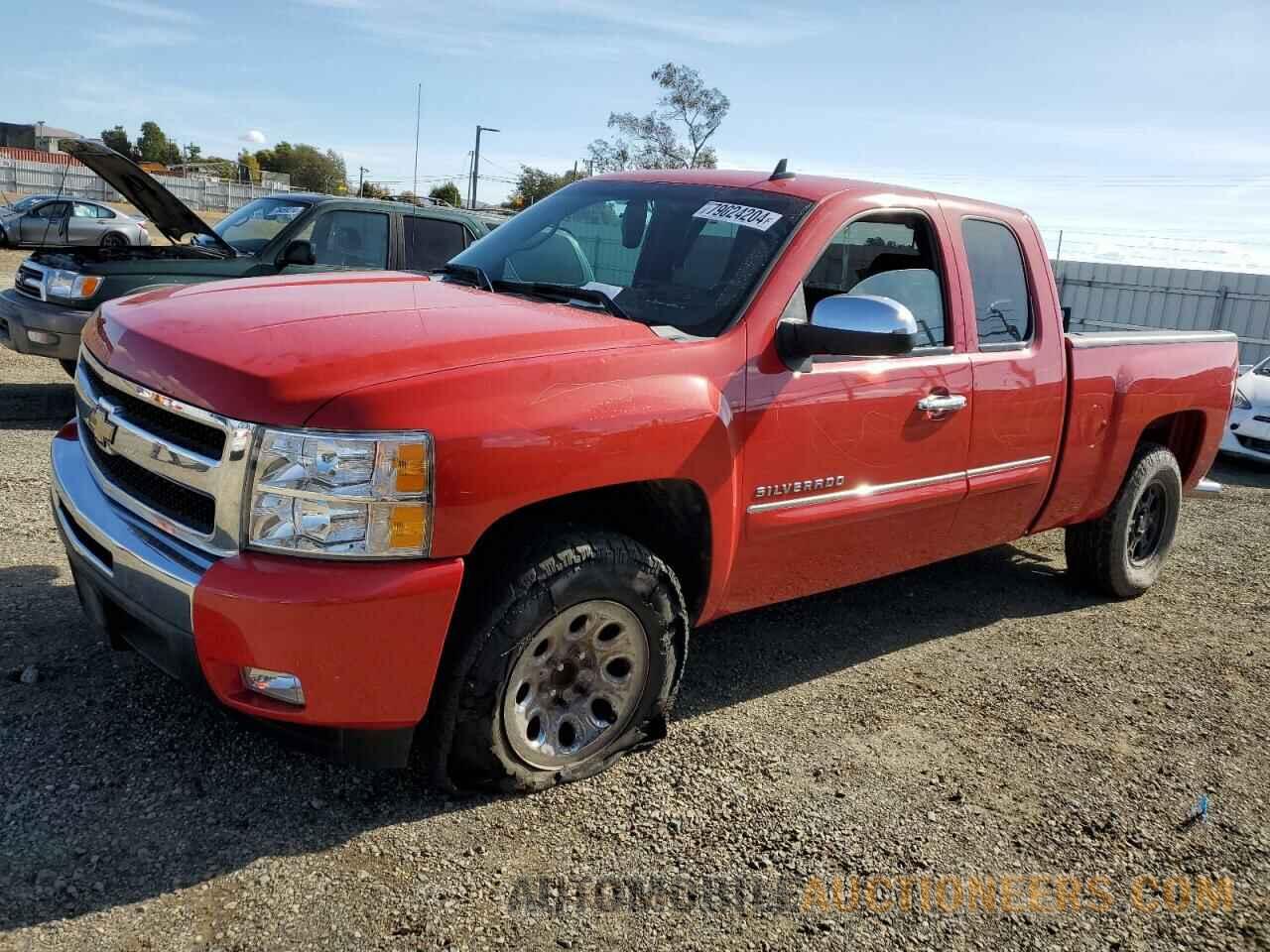 1GCRCSE02BZ128256 CHEVROLET ALL Models 2011