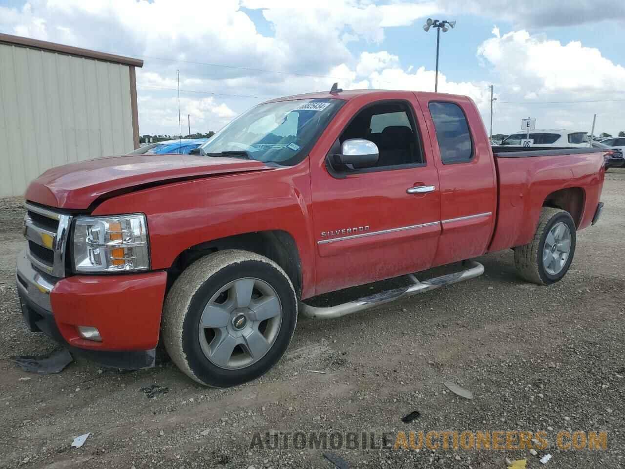 1GCRCSE02BZ460231 CHEVROLET ALL Models 2011