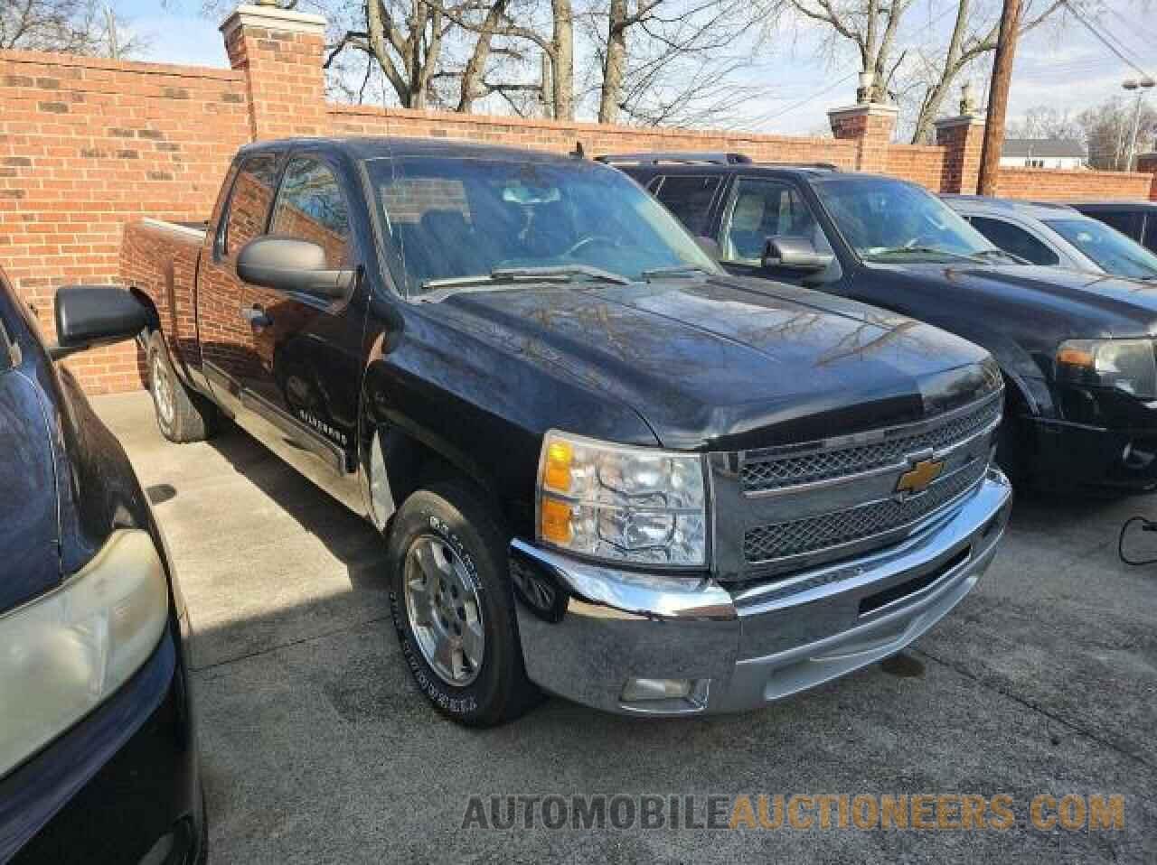 1GCRCSE02DZ414451 CHEVROLET ALL Models 2013