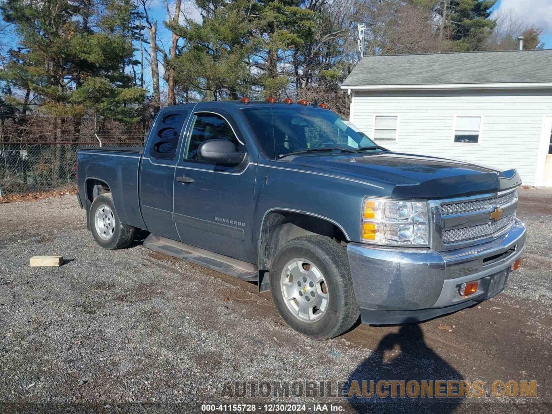 1GCRCSE03DZ162841 CHEVROLET SILVERADO 1500 2013