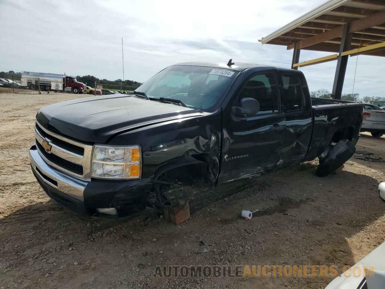 1GCRCSE05BZ272044 CHEVROLET ALL Models 2011