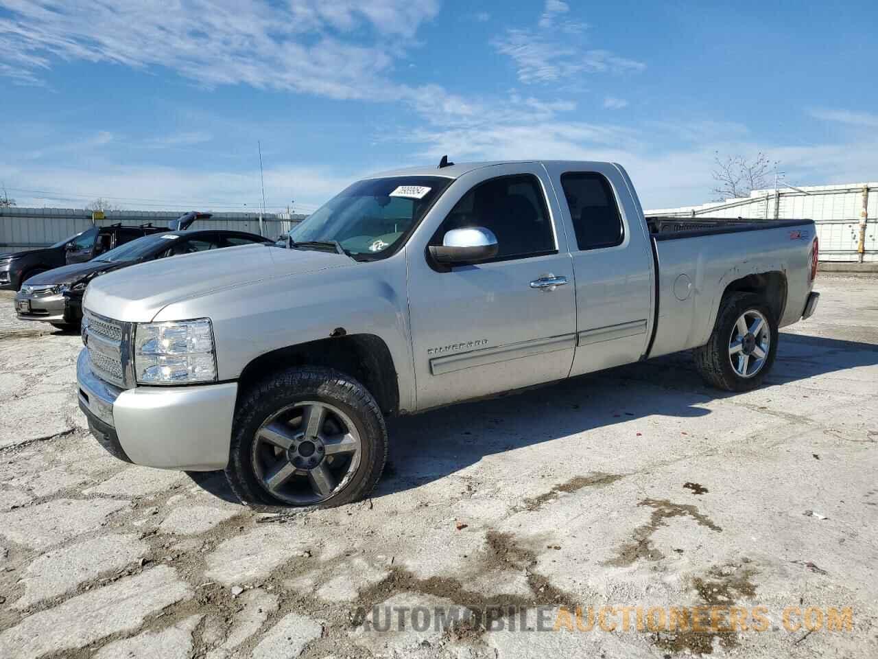 1GCRKREA8BZ267103 CHEVROLET ALL Models 2011